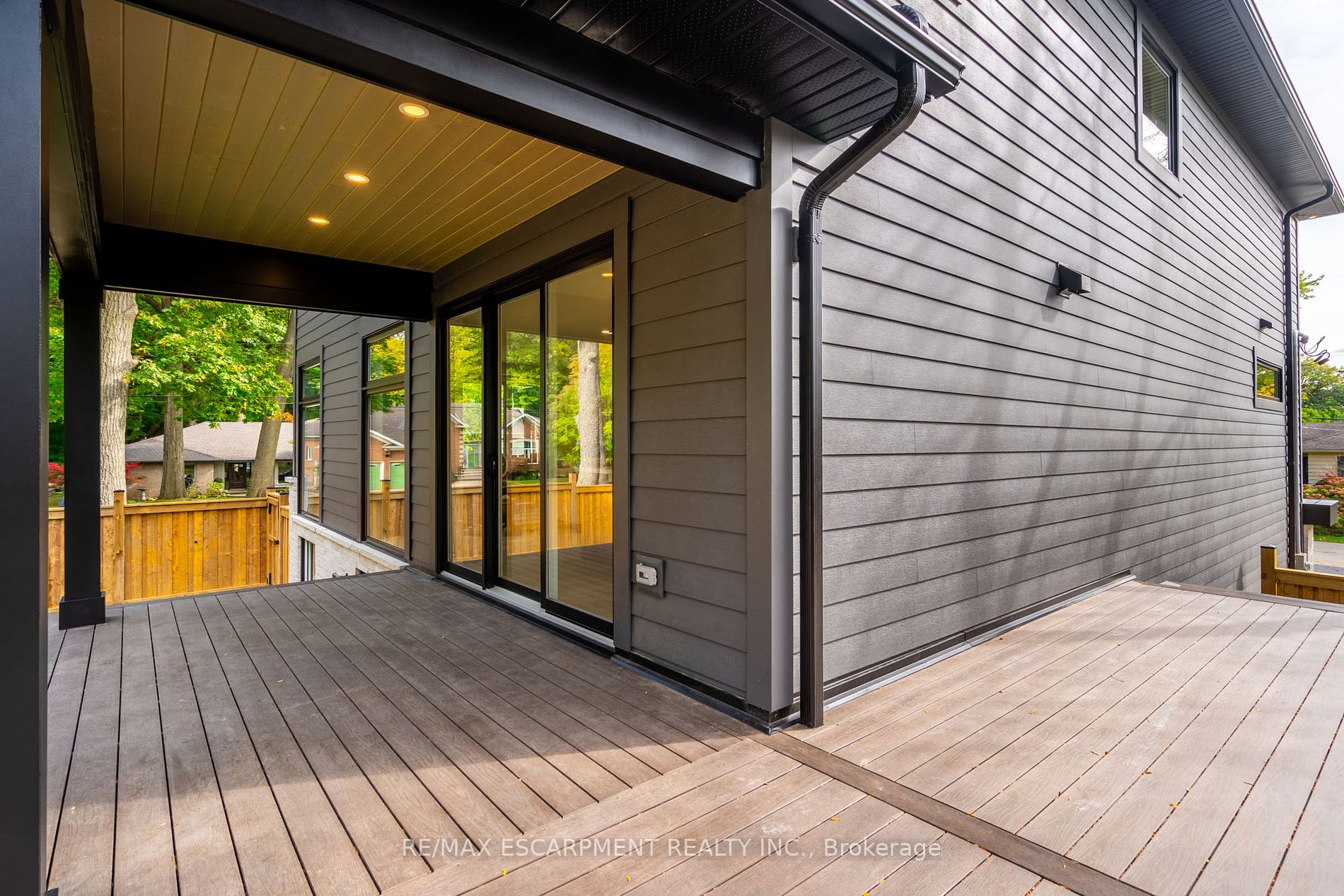 262 Robina Road