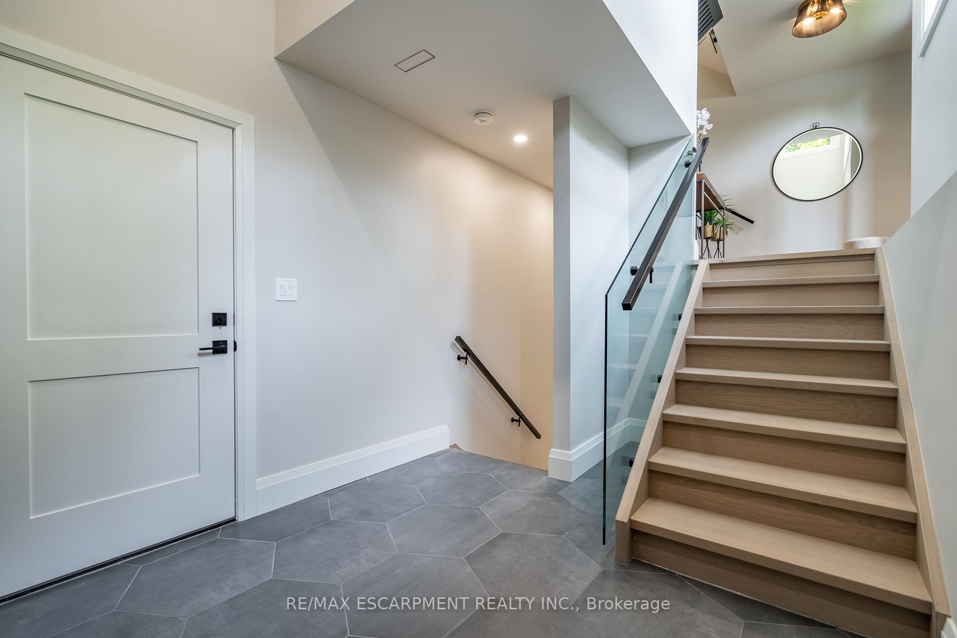262 Robina Road