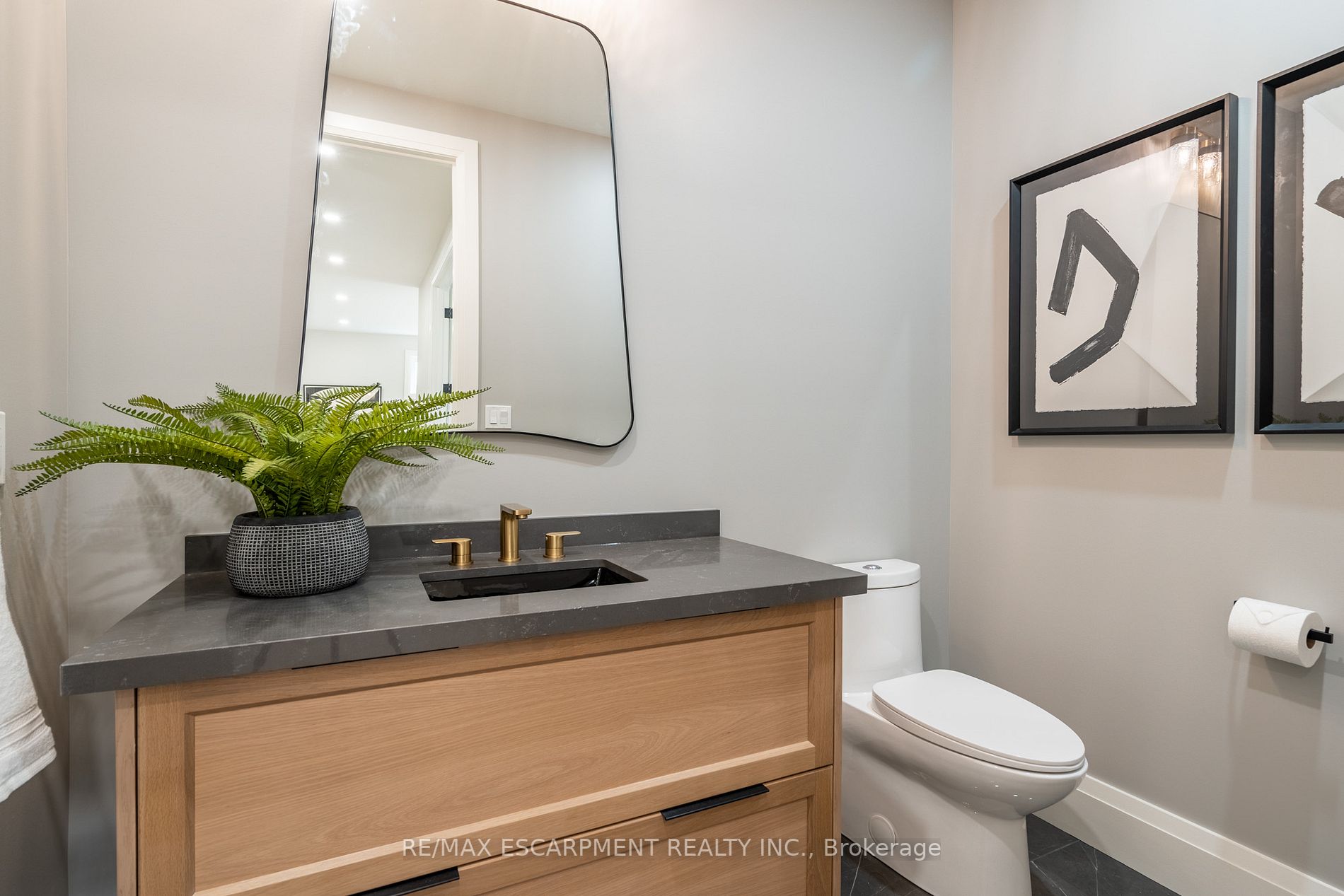 262 Robina Road