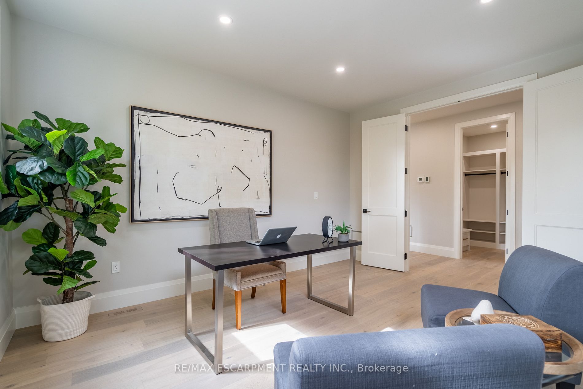 262 Robina Road