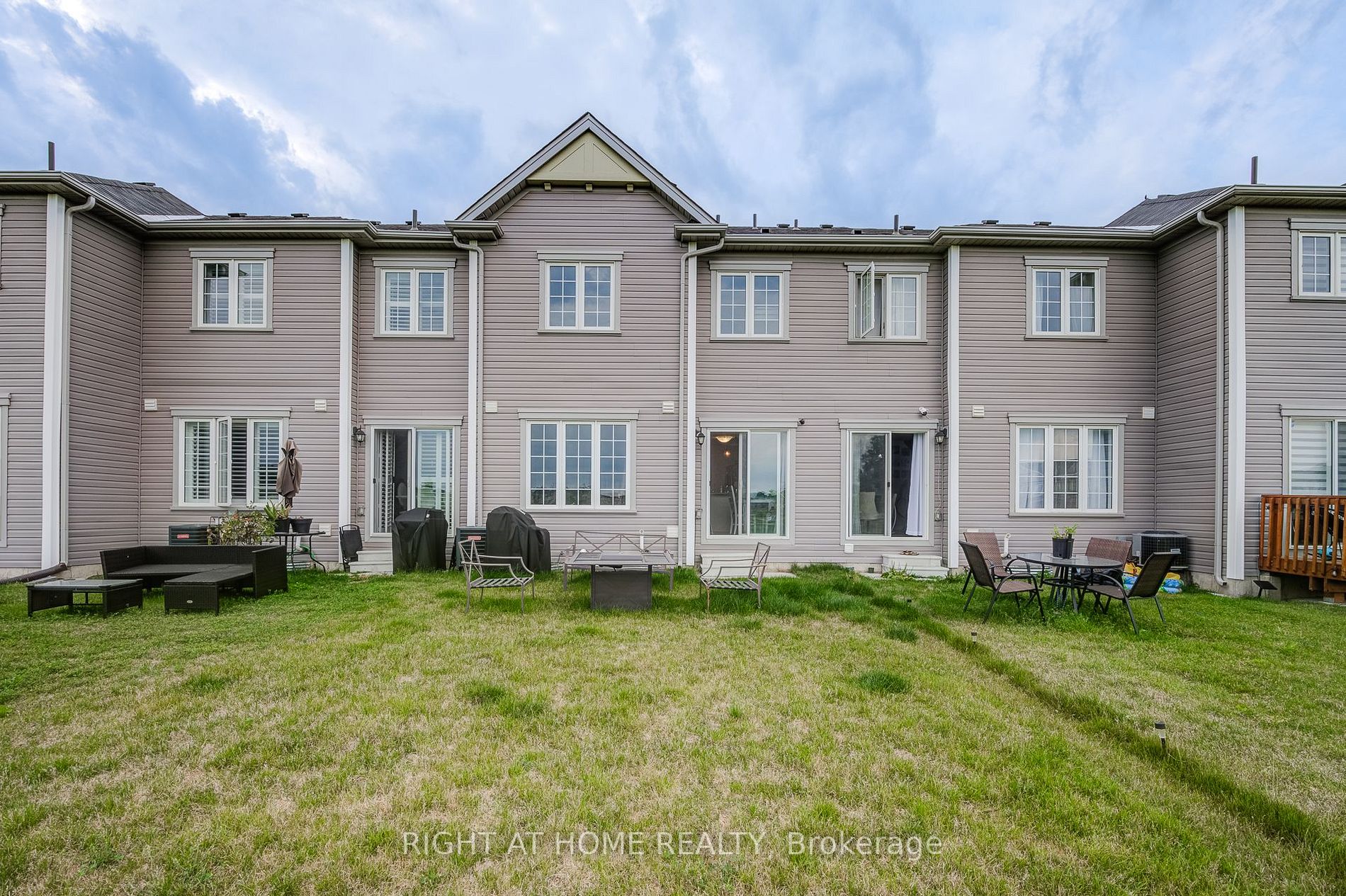 5 Cooke Ave