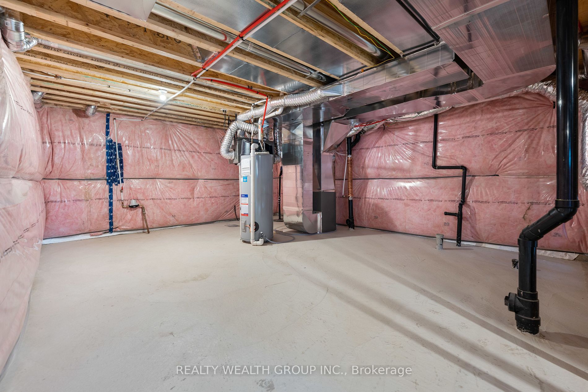 22 Tulip Cres N