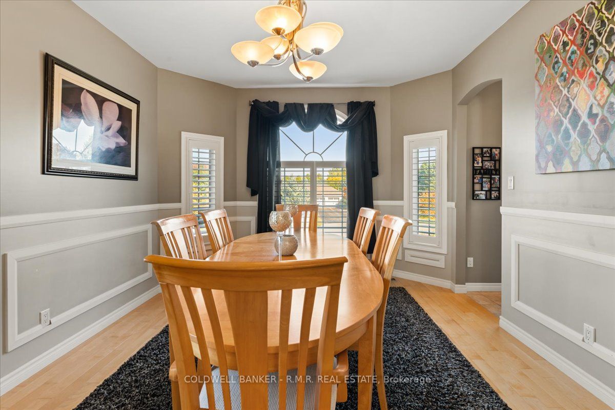 17 Sunset Dr