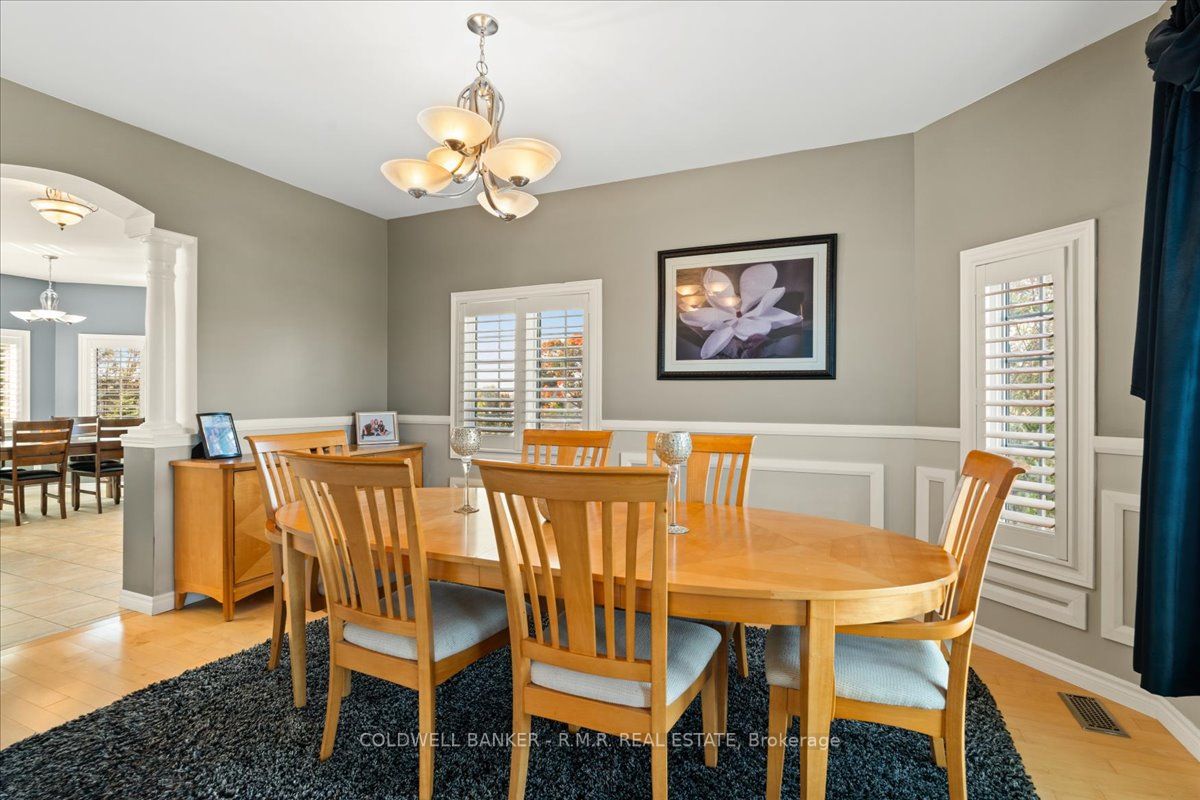17 Sunset Dr