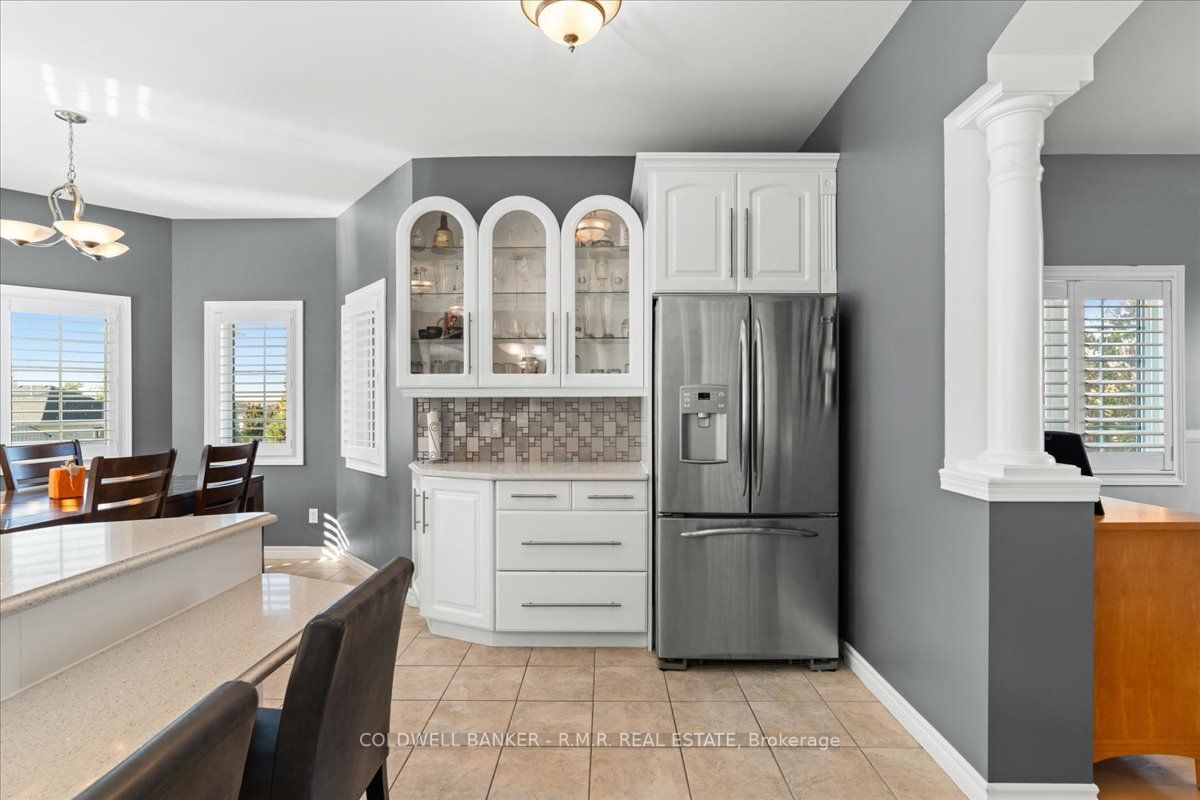 17 Sunset Dr