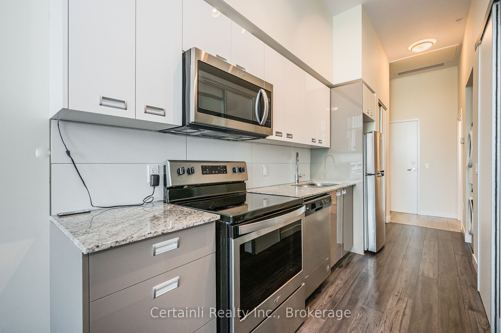 257 Hemlock St, #103