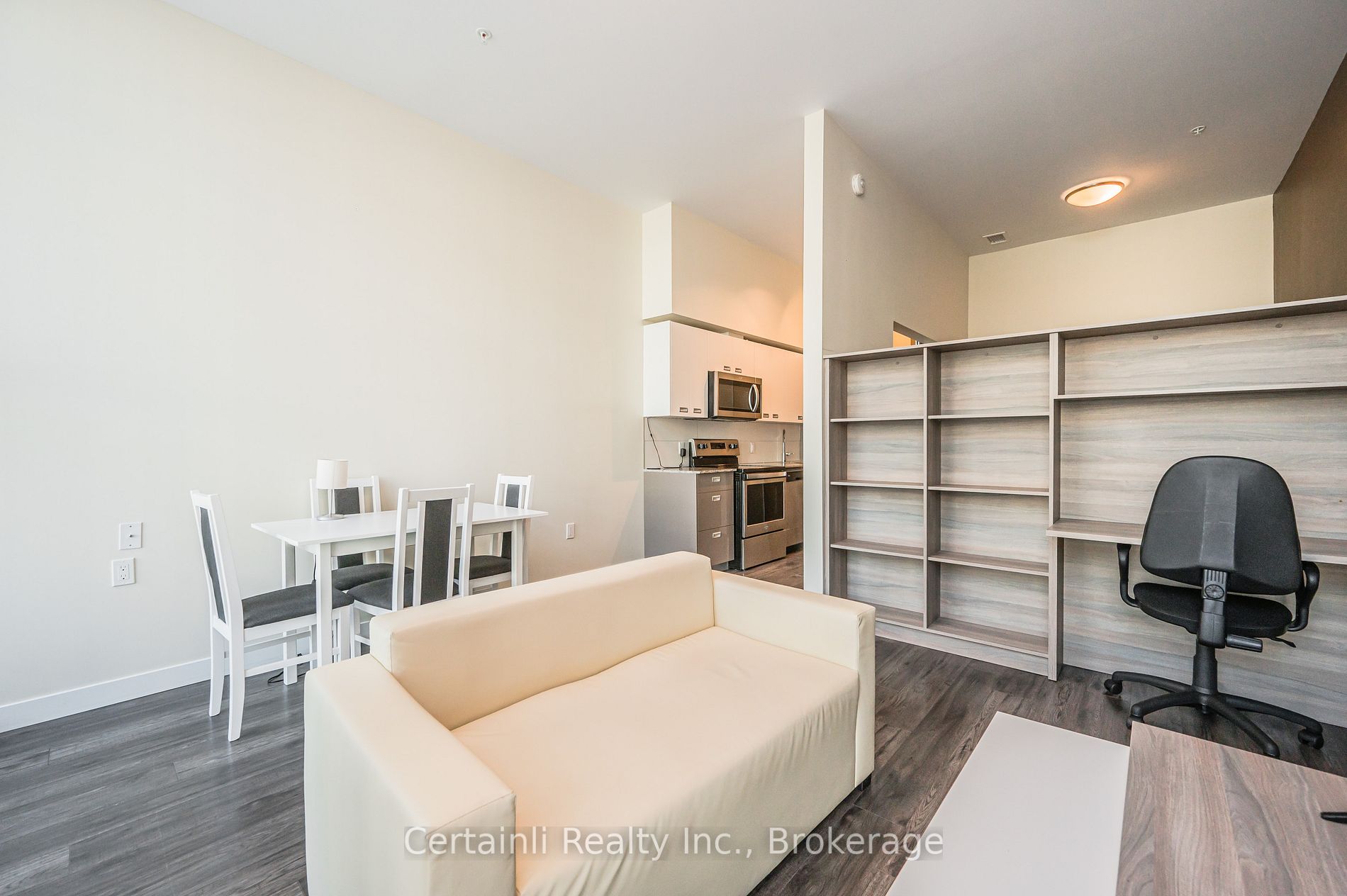 257 Hemlock St, #103