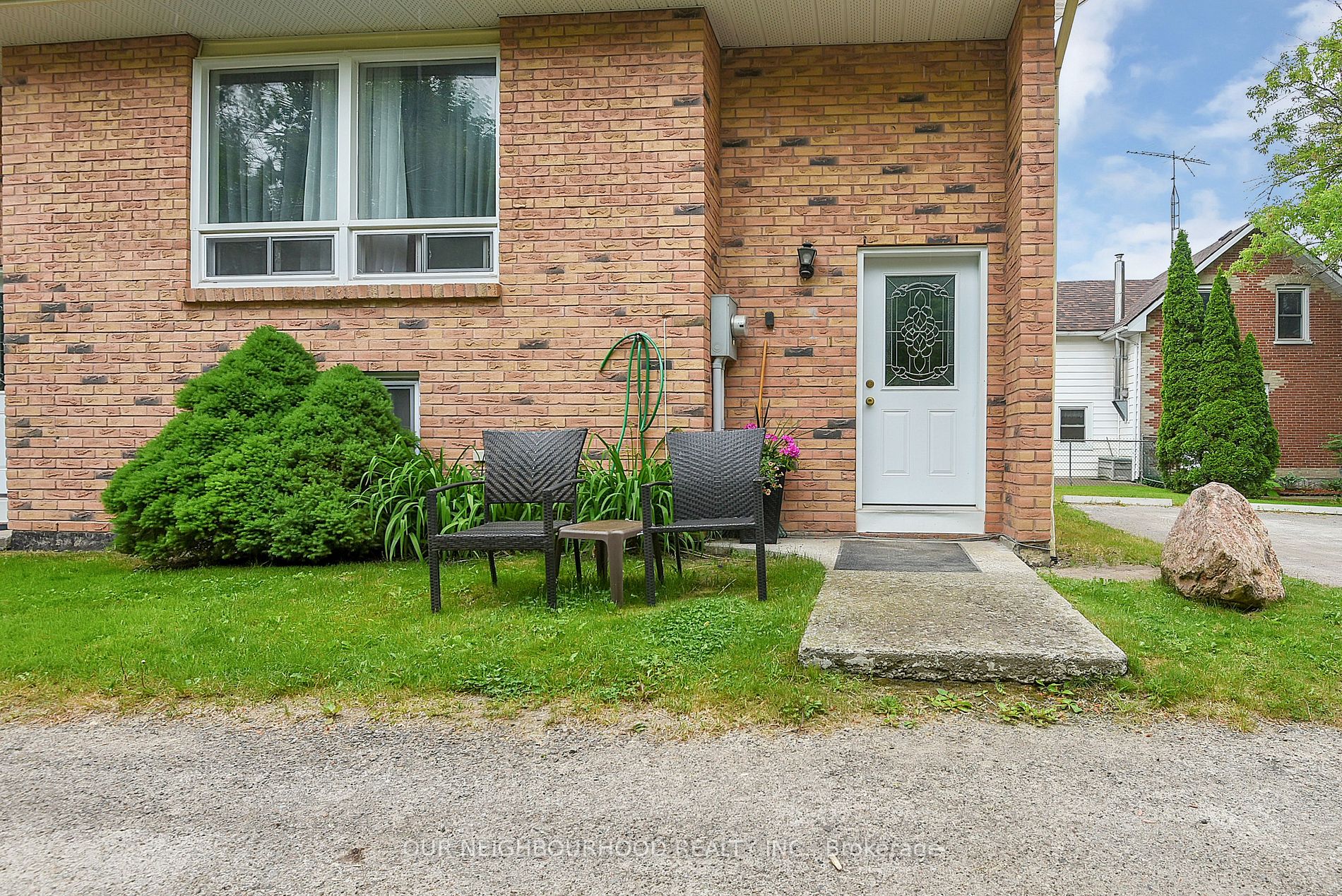 65 Joseph St