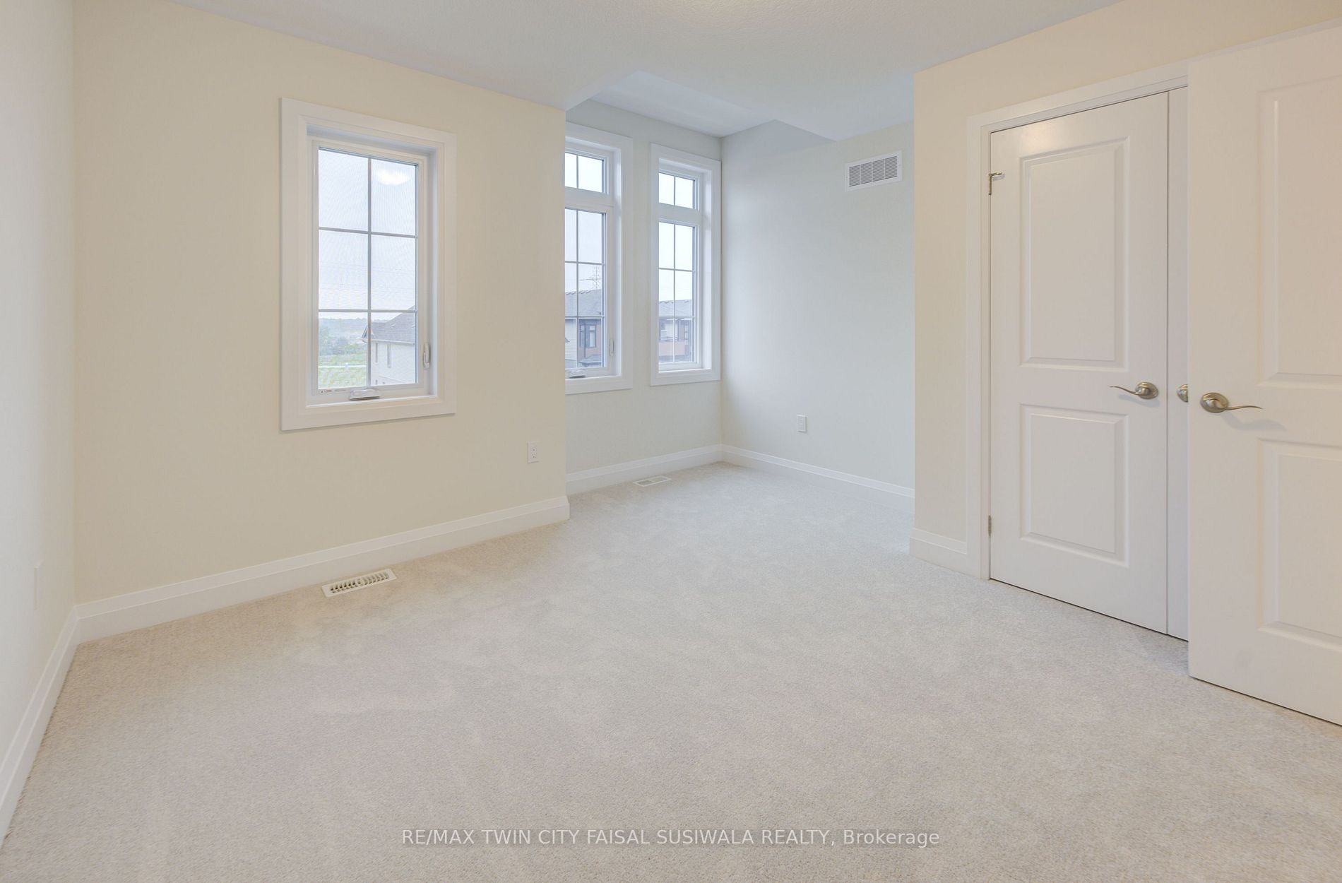 247 Raspberry Pl