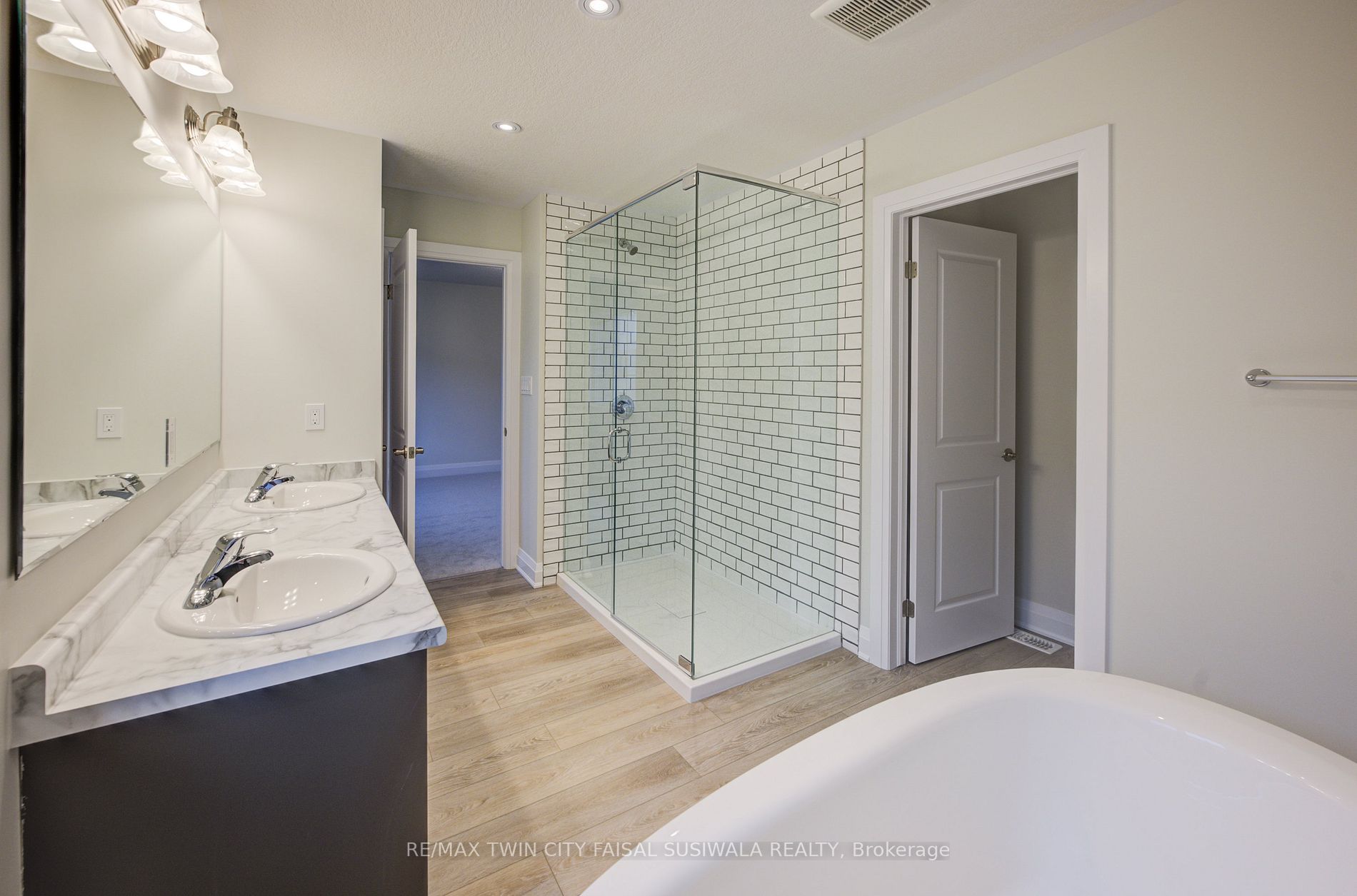 247 Raspberry Pl