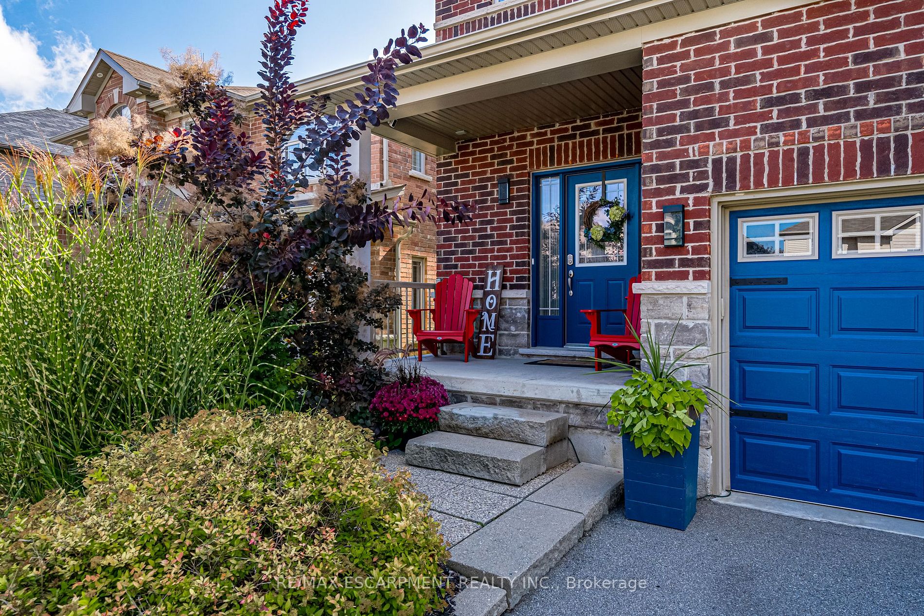 700 Robert Ferrie Dr