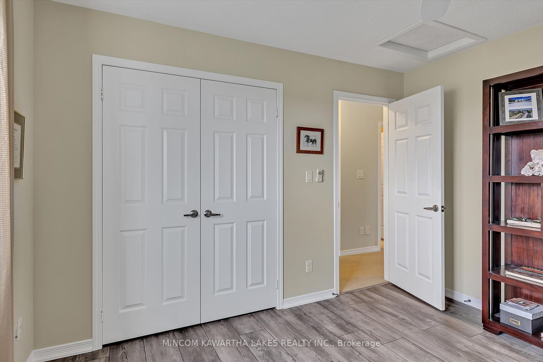 974 Baker St