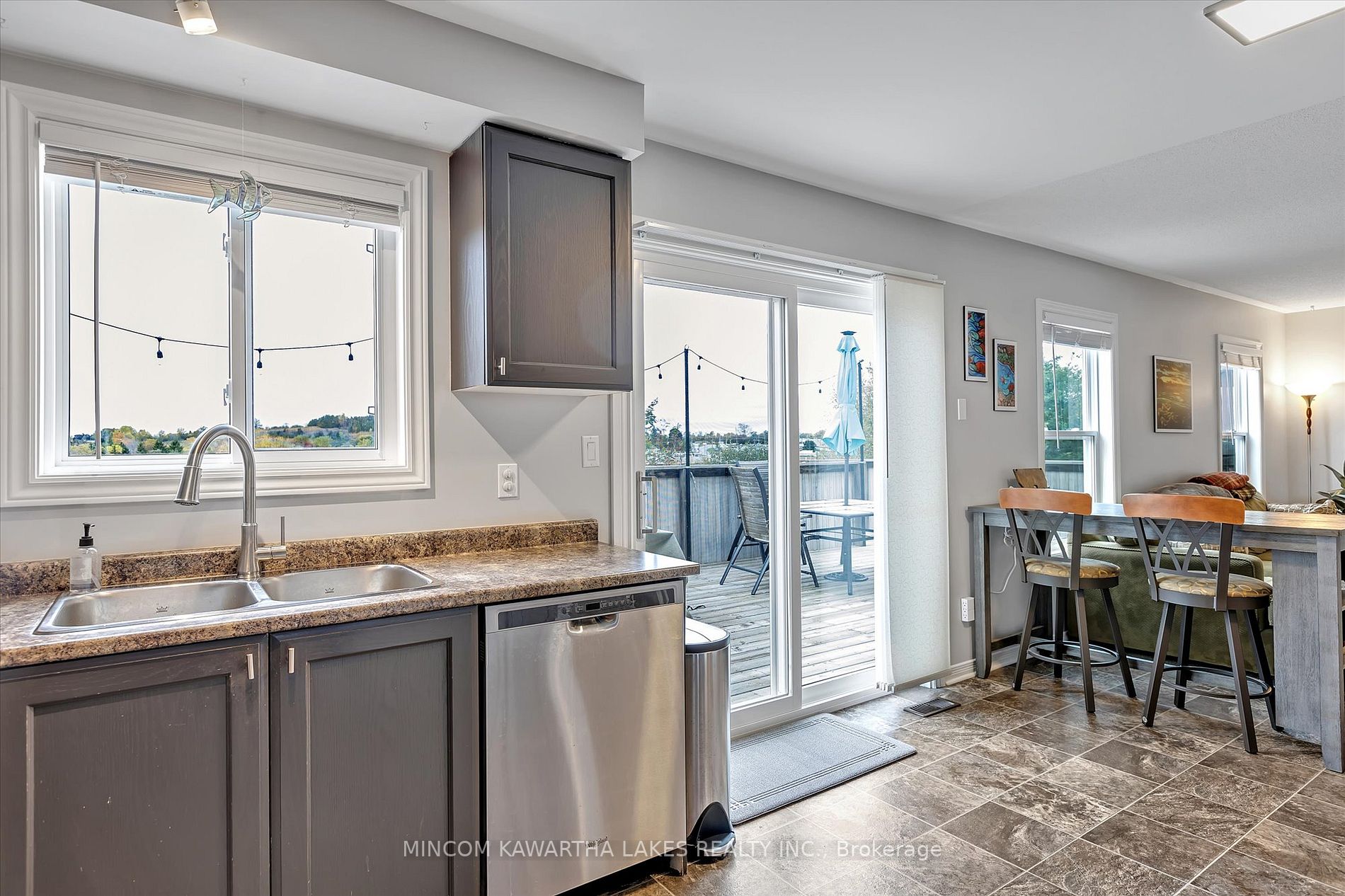 974 Baker St