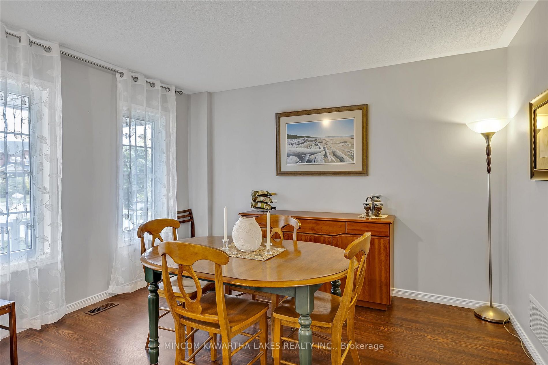 974 Baker St