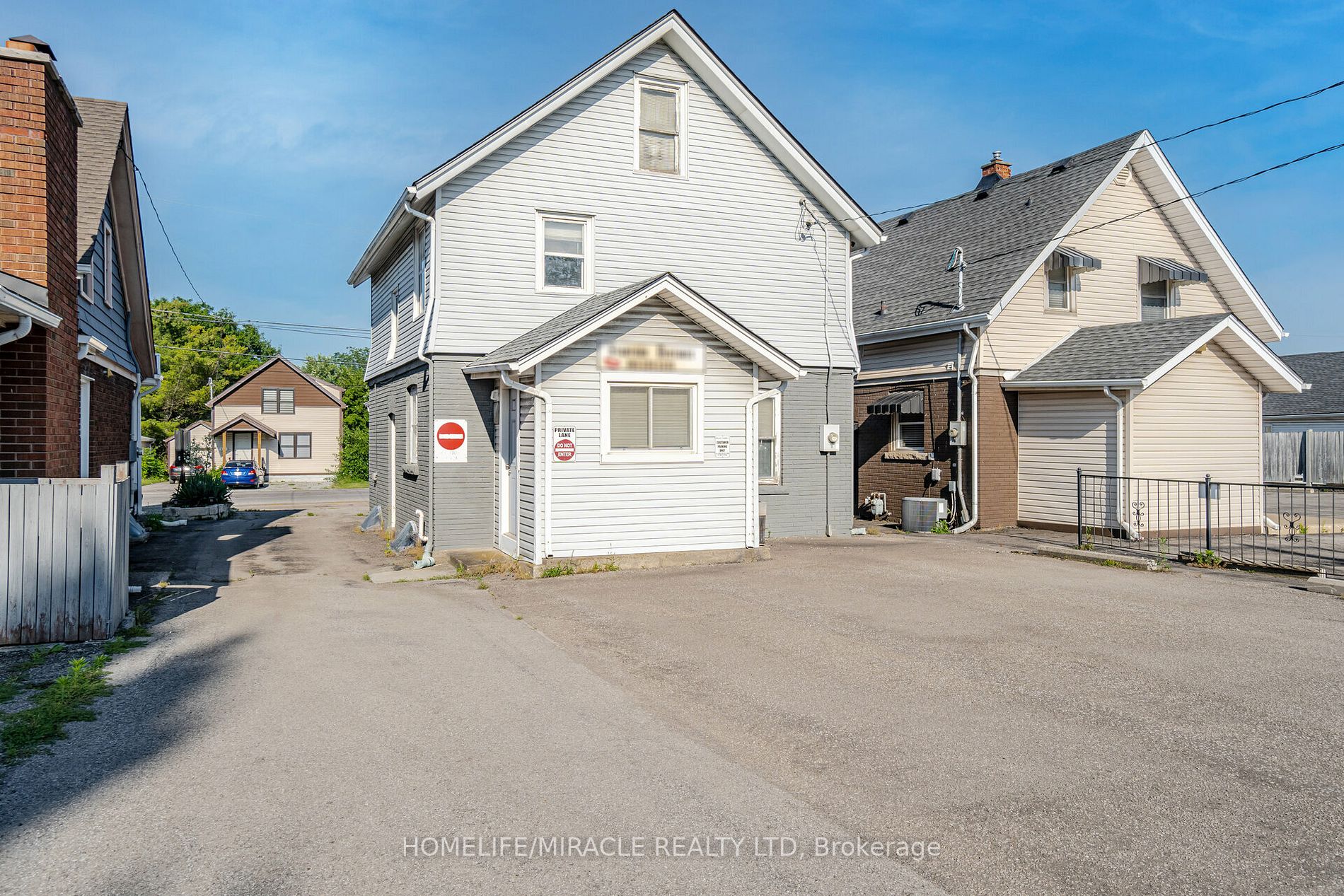 4107 Portage Rd