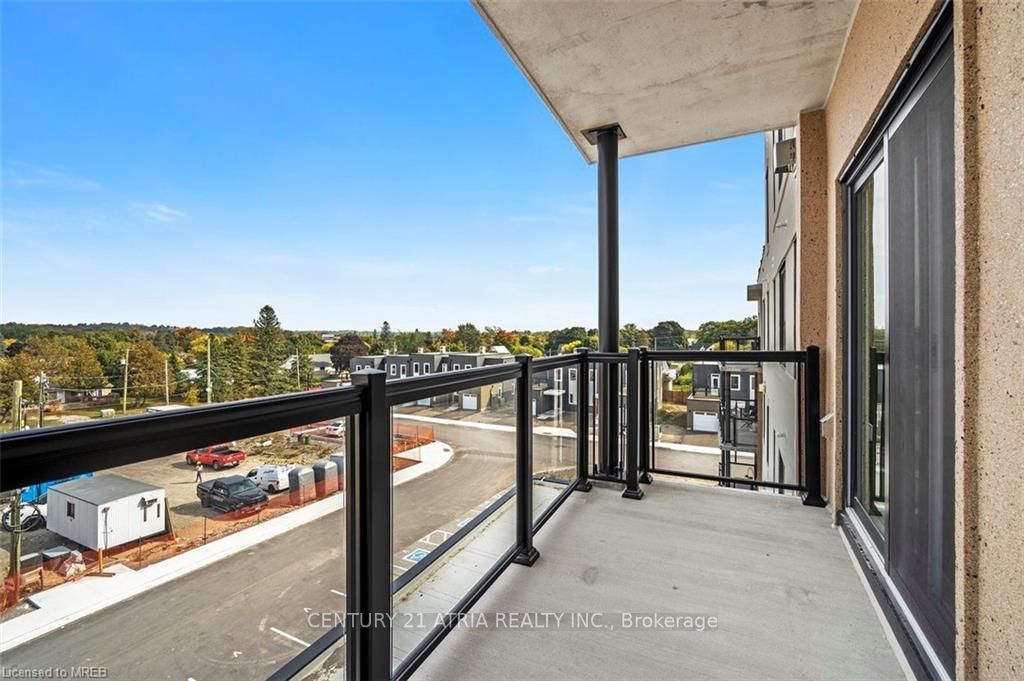 19A West St N, #303