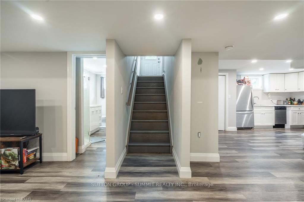 37 Southmeadow Cres, #Bsmnt