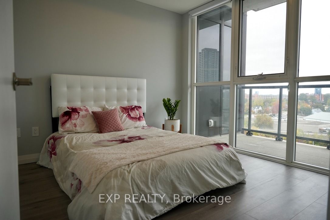 108 Garment Street, #909