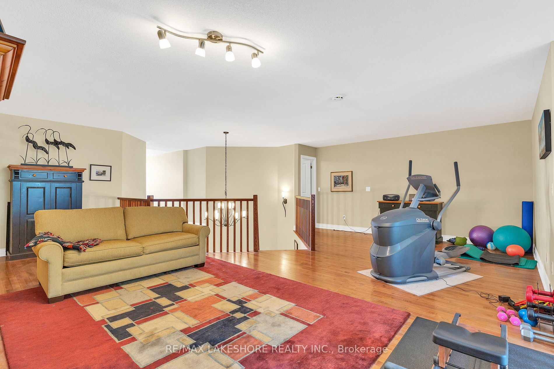 120 University Ave E, #102