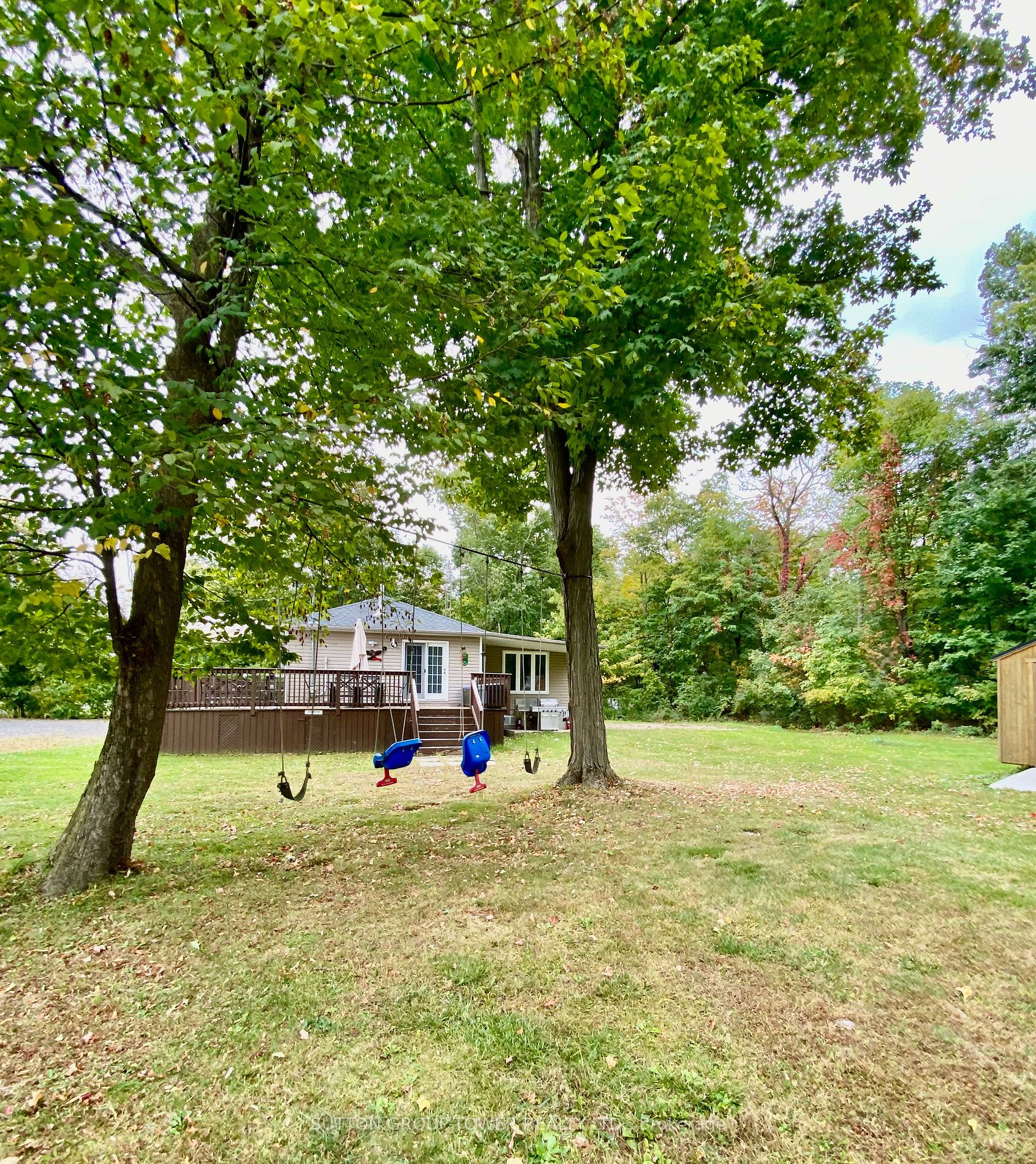 4870 Mapleview Crescent