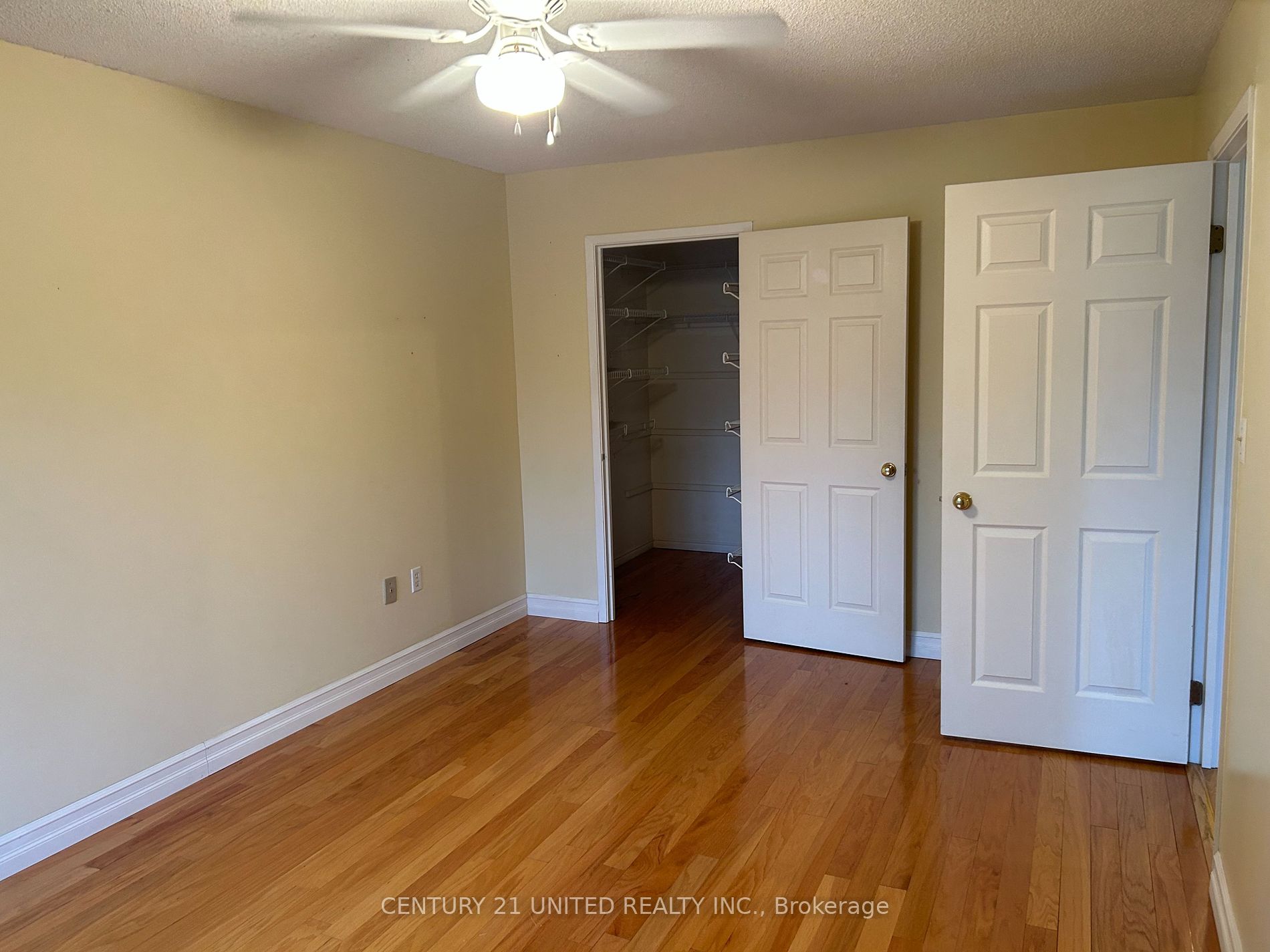 921 Armour Road, #313