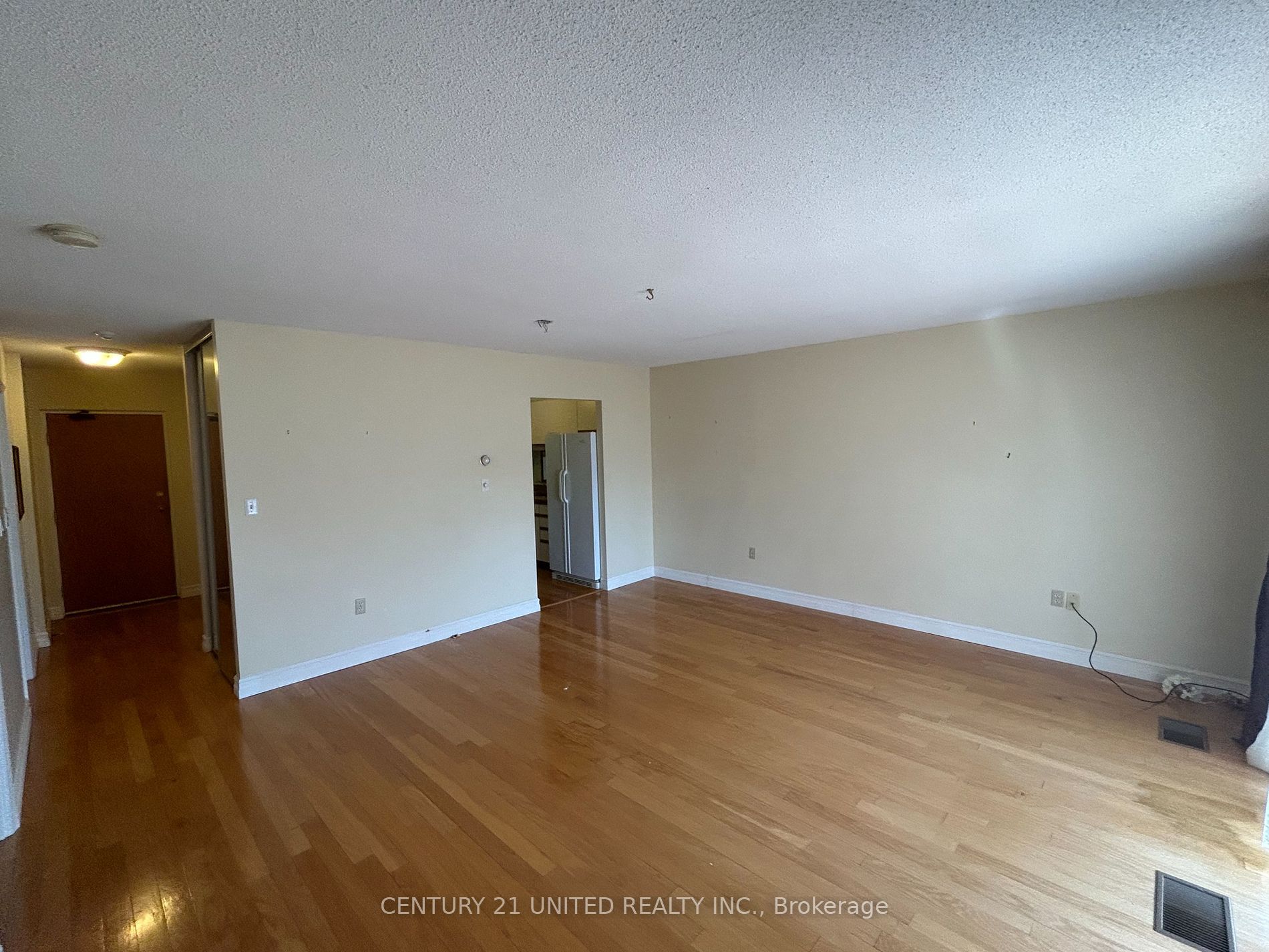 921 Armour Road, #313