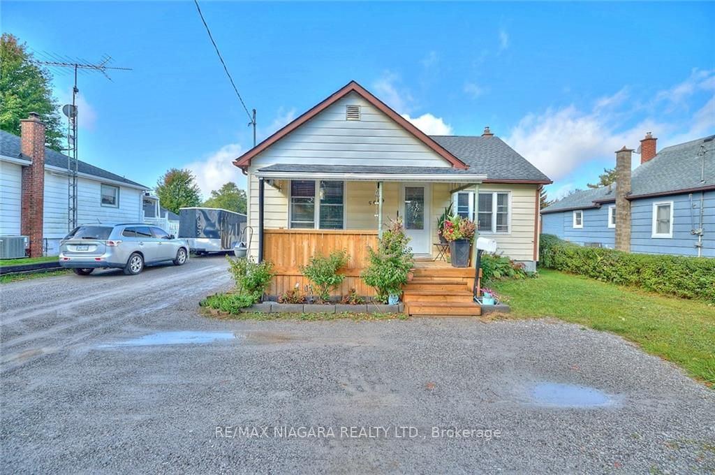5699 Montrose Rd