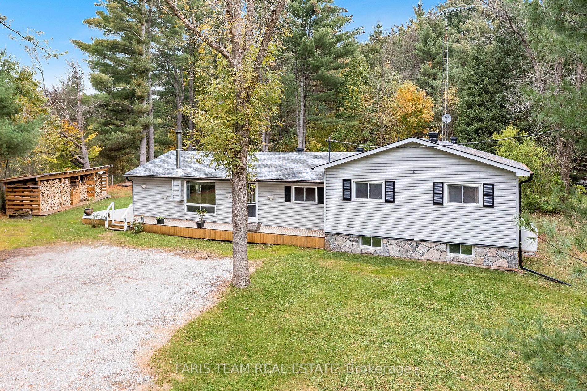 1118 Shamrock Marina Rd