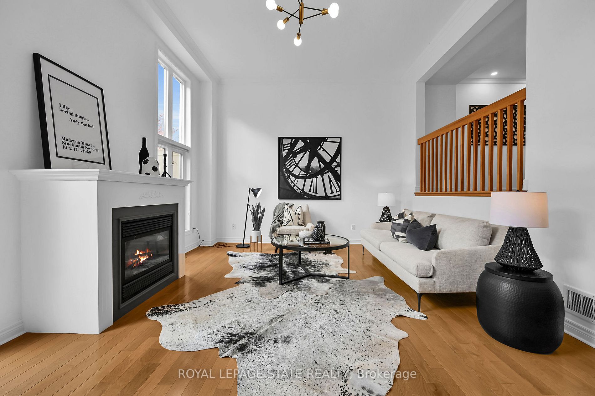 371 Wilson St E, #4