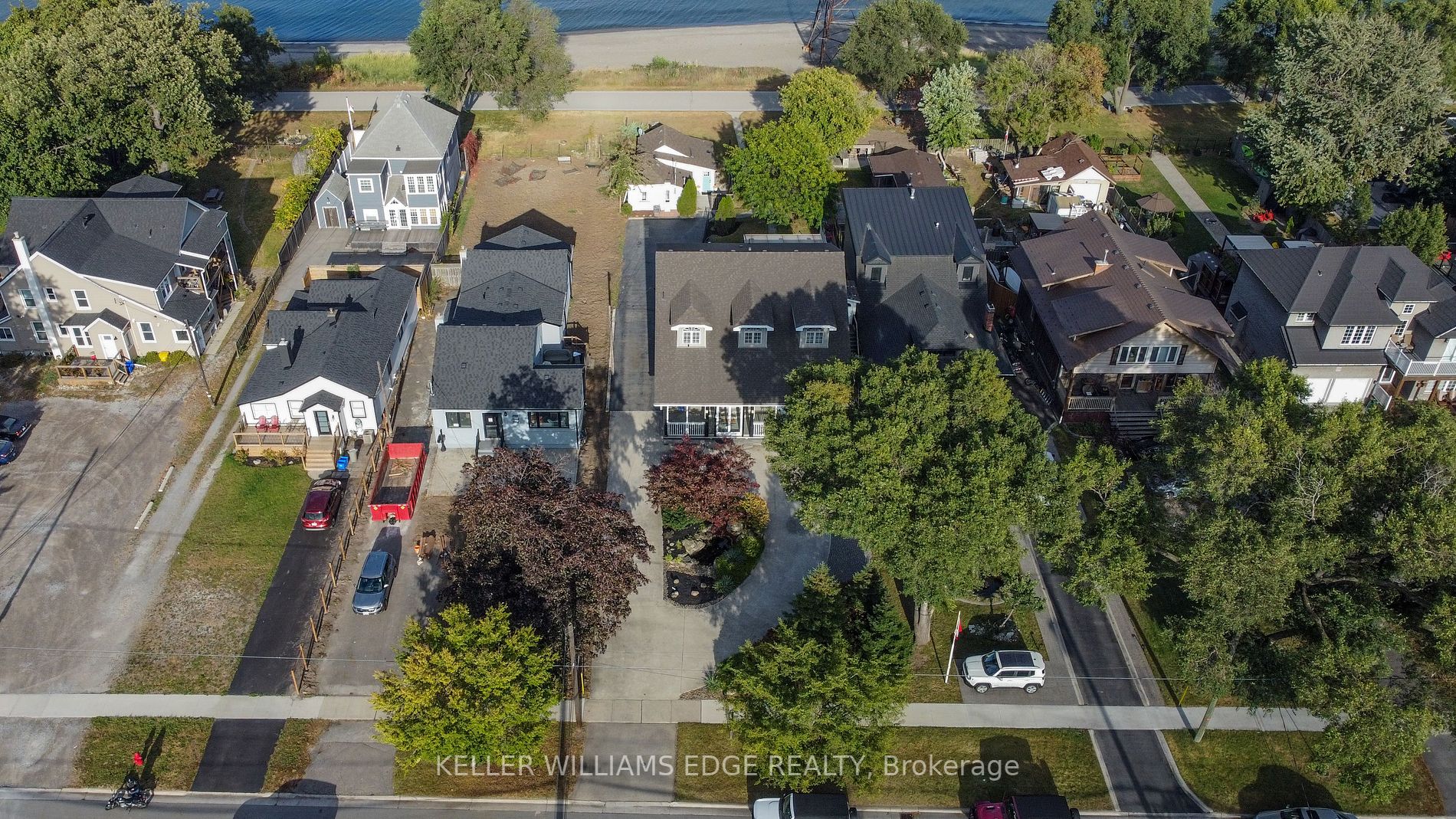 593 Beach Blvd