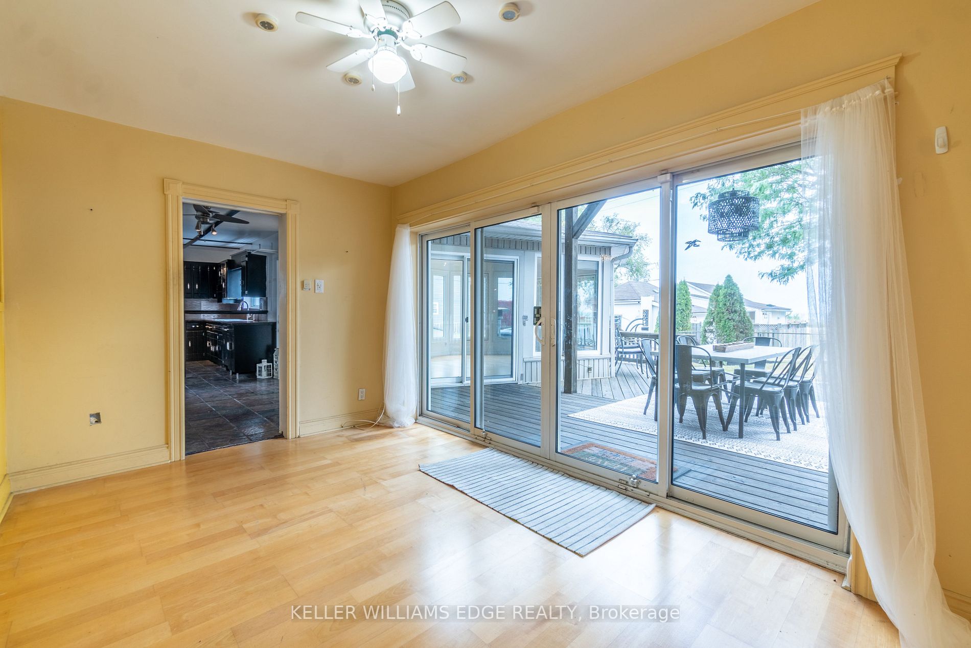 593 Beach Blvd