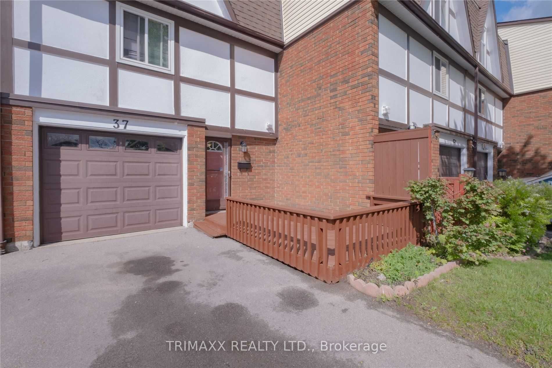 37 Violet Dr, #13