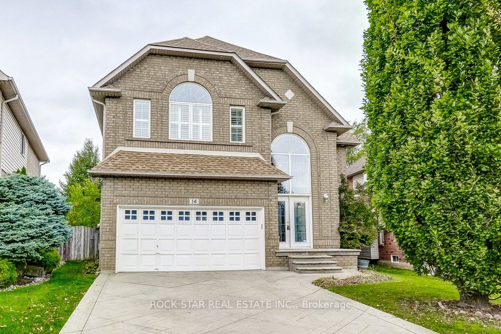 14 Pelham Dr