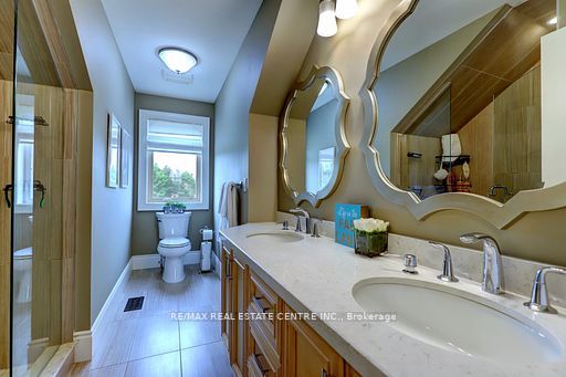 121 Bessey Crt