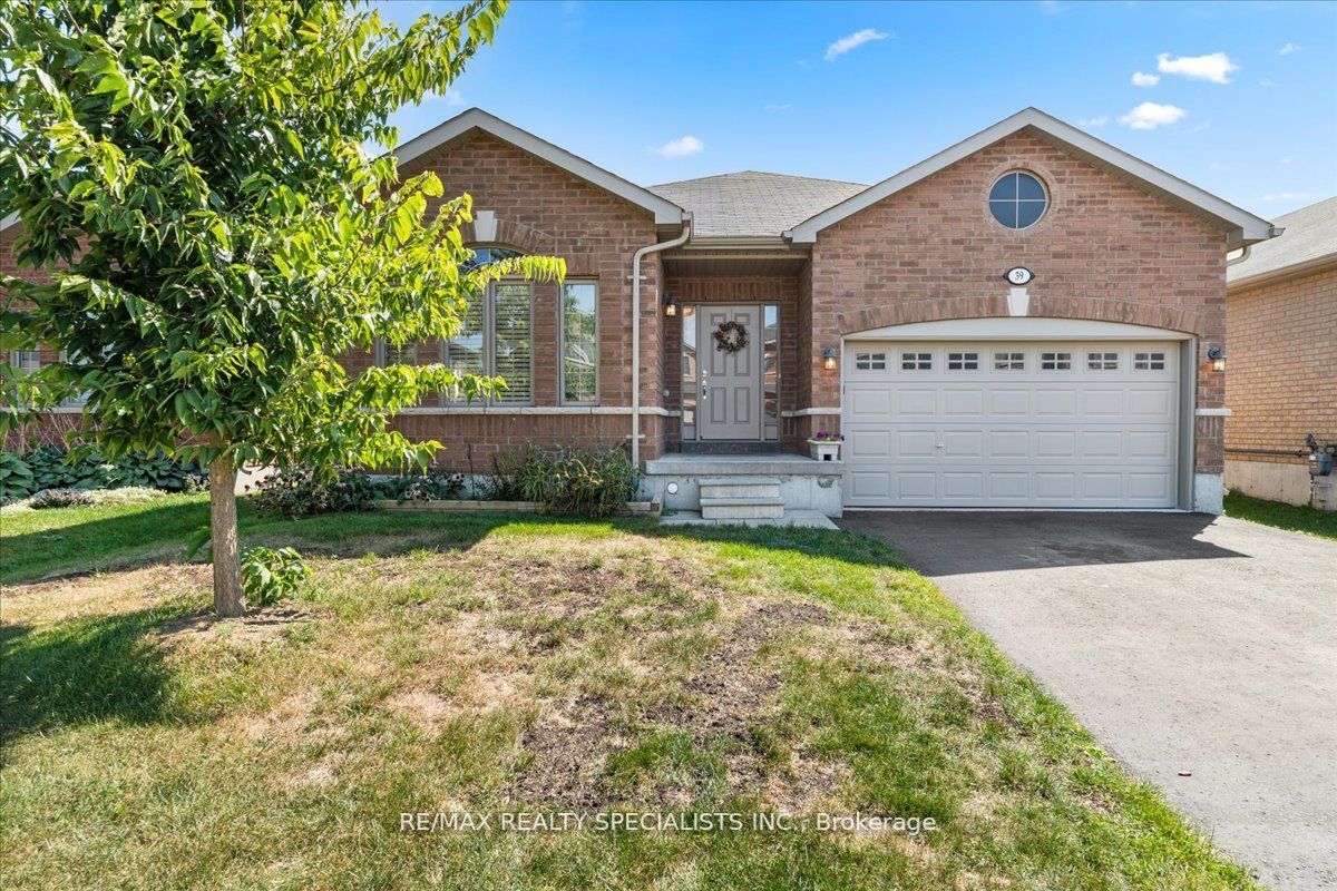 39 Lords Dr
