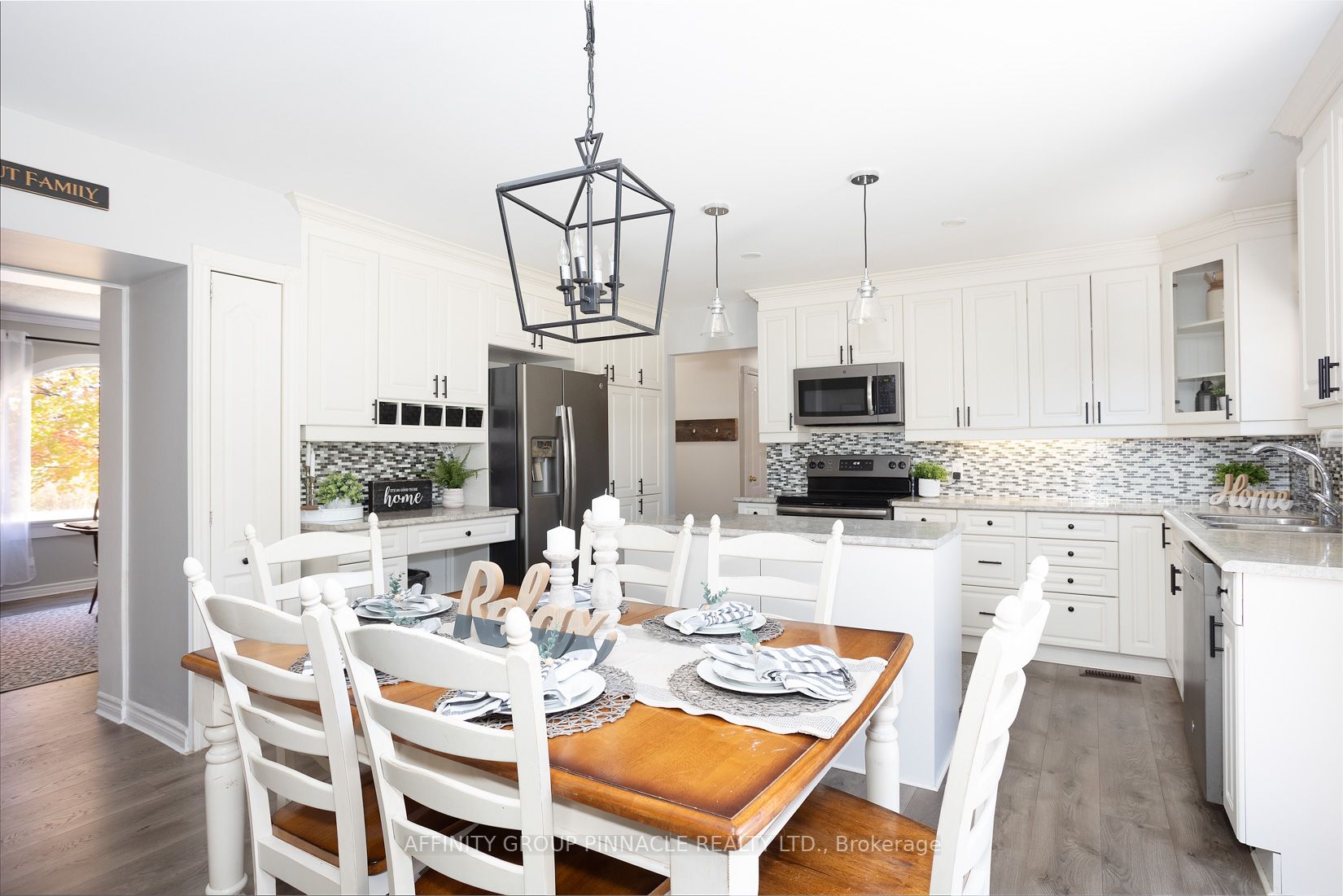 220 Hickory Beach Rd