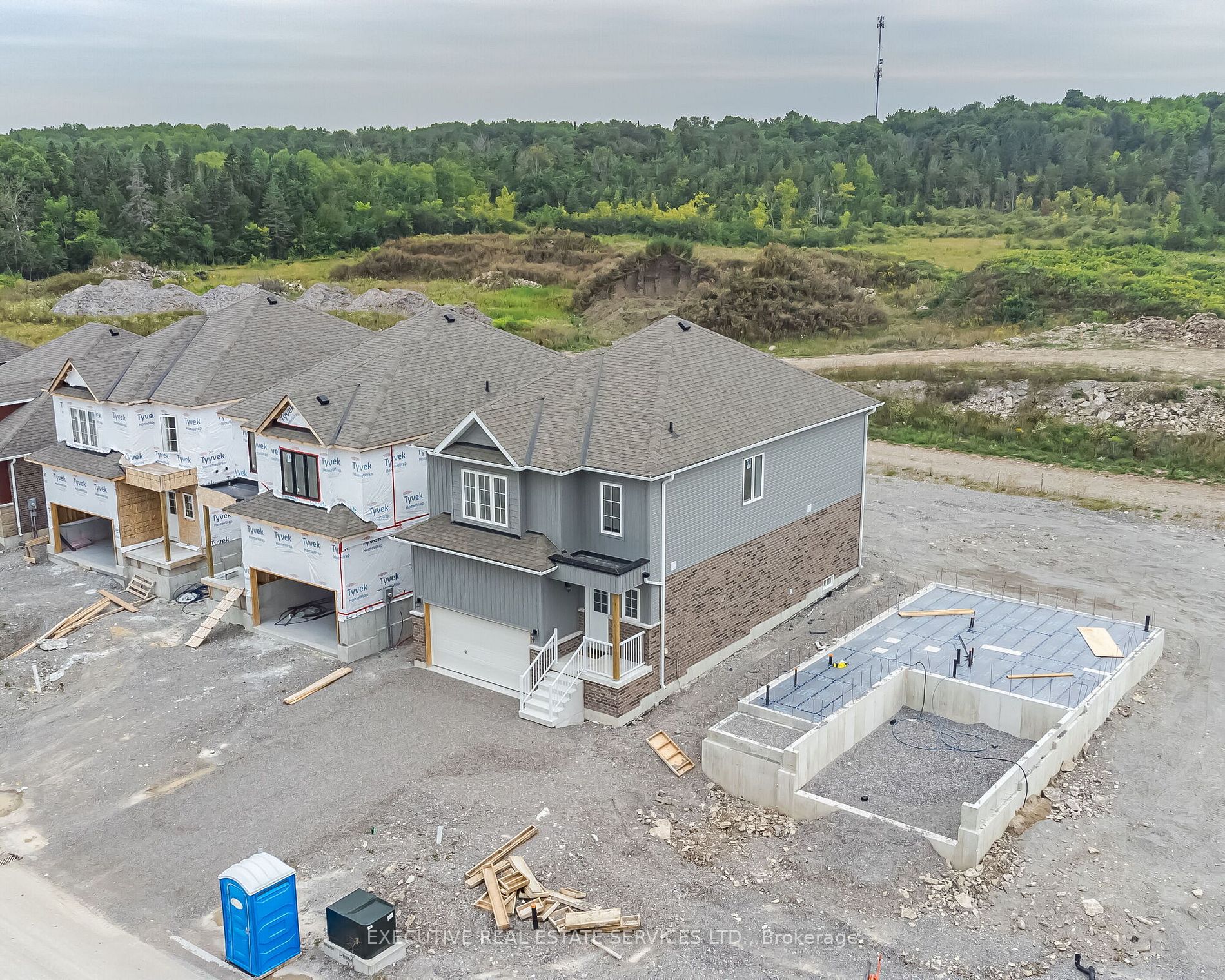 36 Hillcroft Way