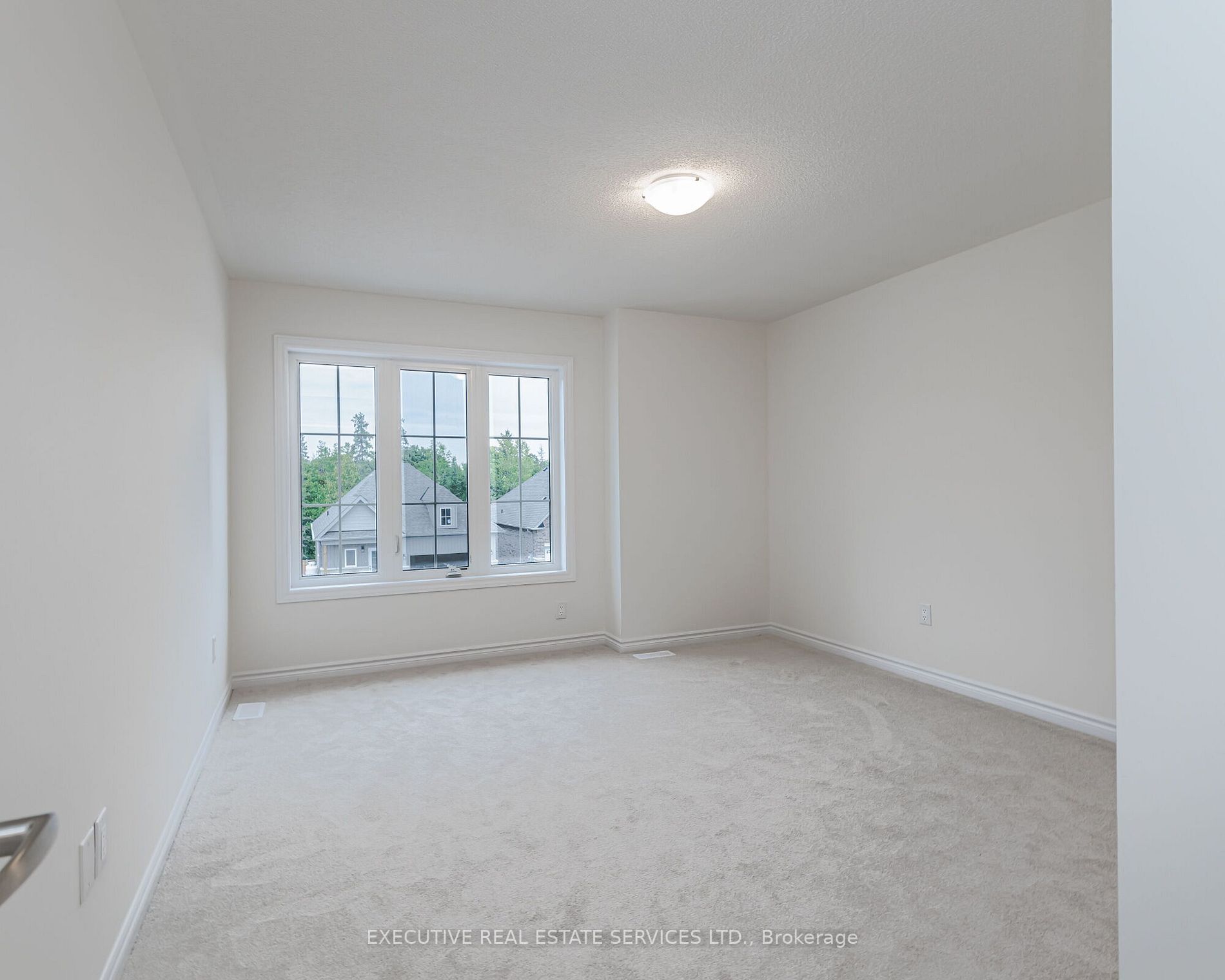 36 Hillcroft Way