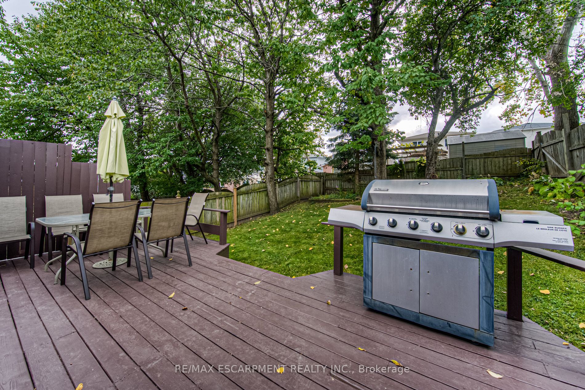 23 Beechmanor Cres