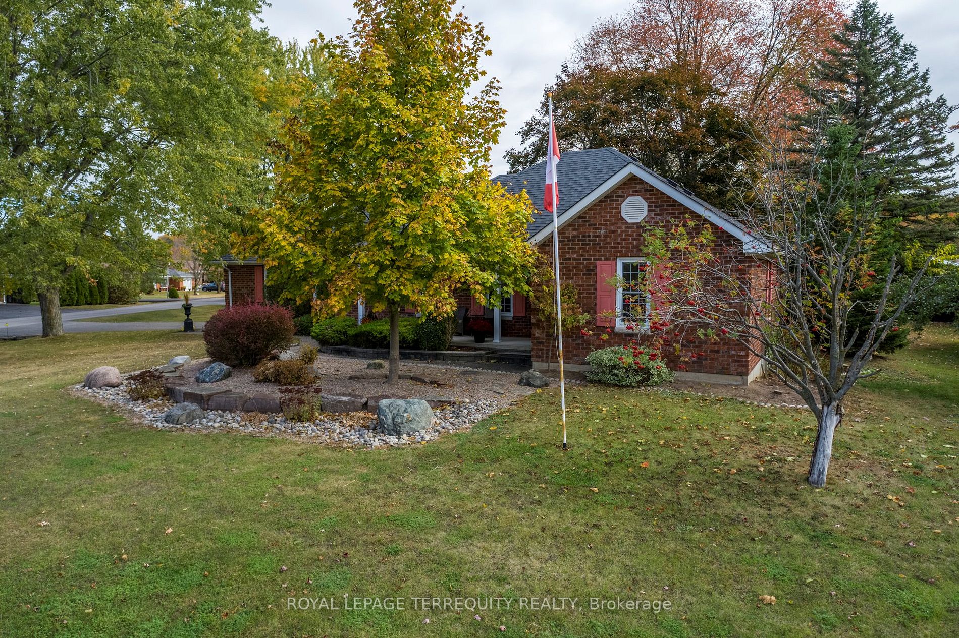 50 Trent Dr