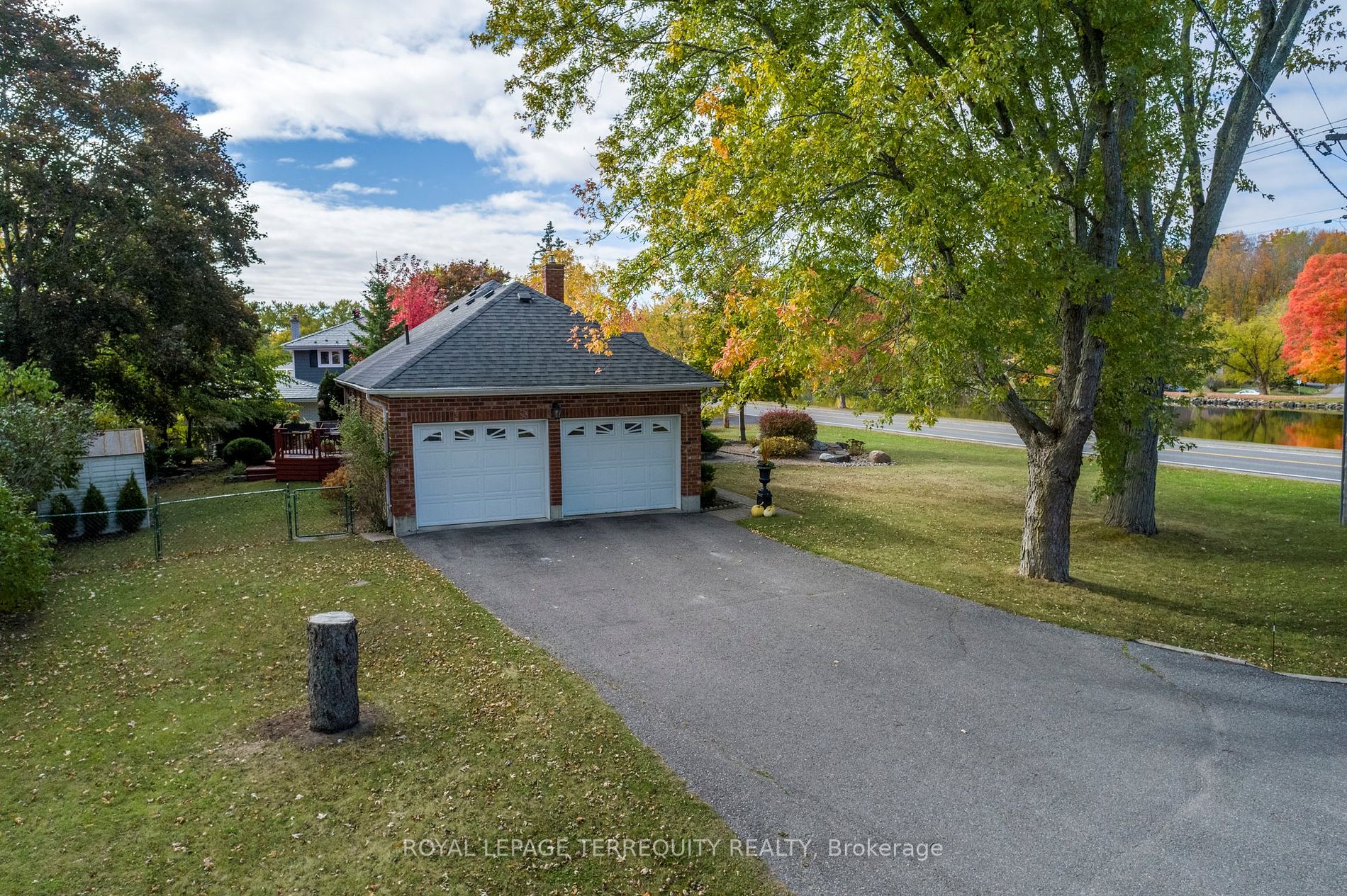 50 Trent Dr
