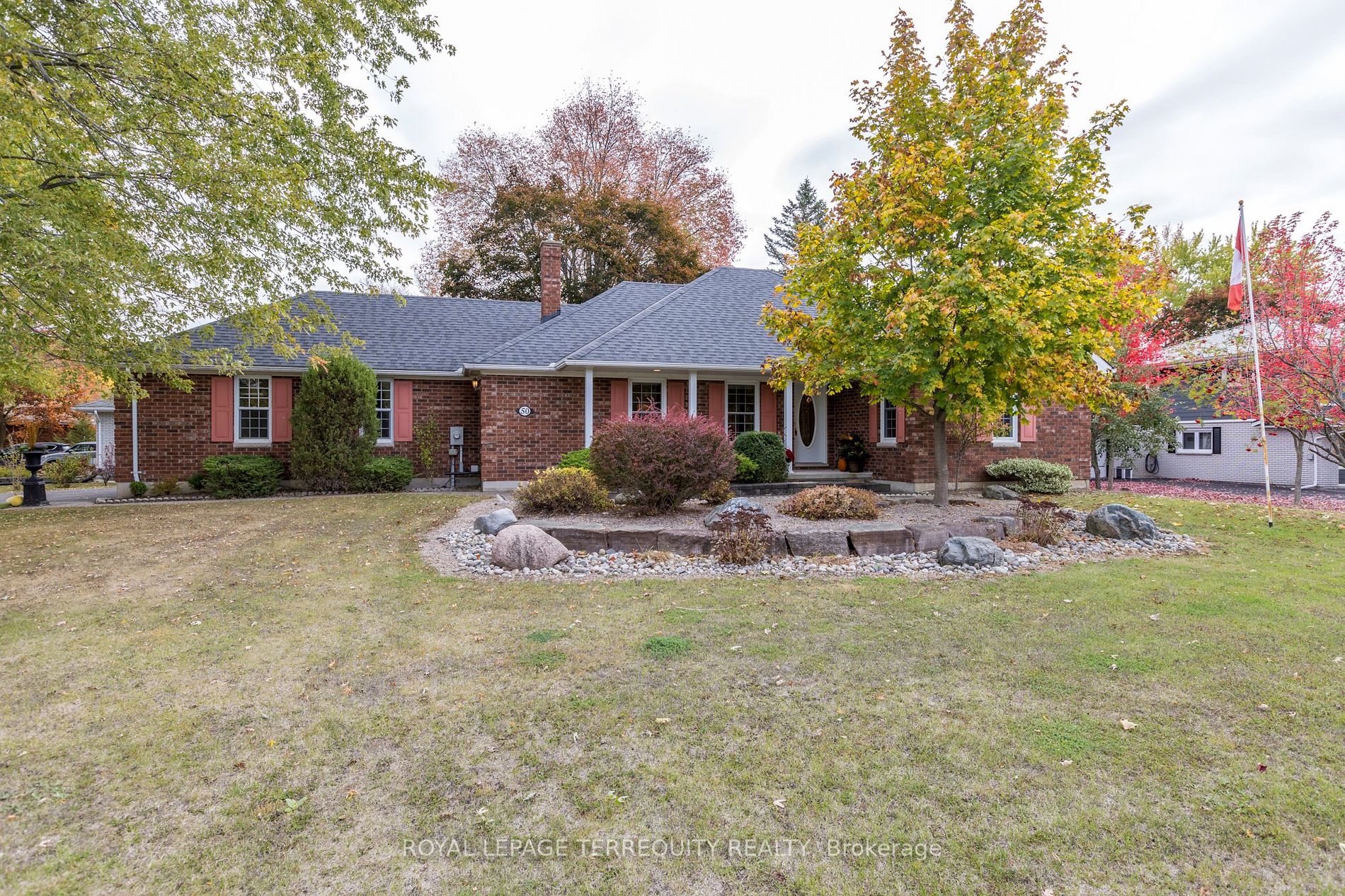 50 Trent Dr