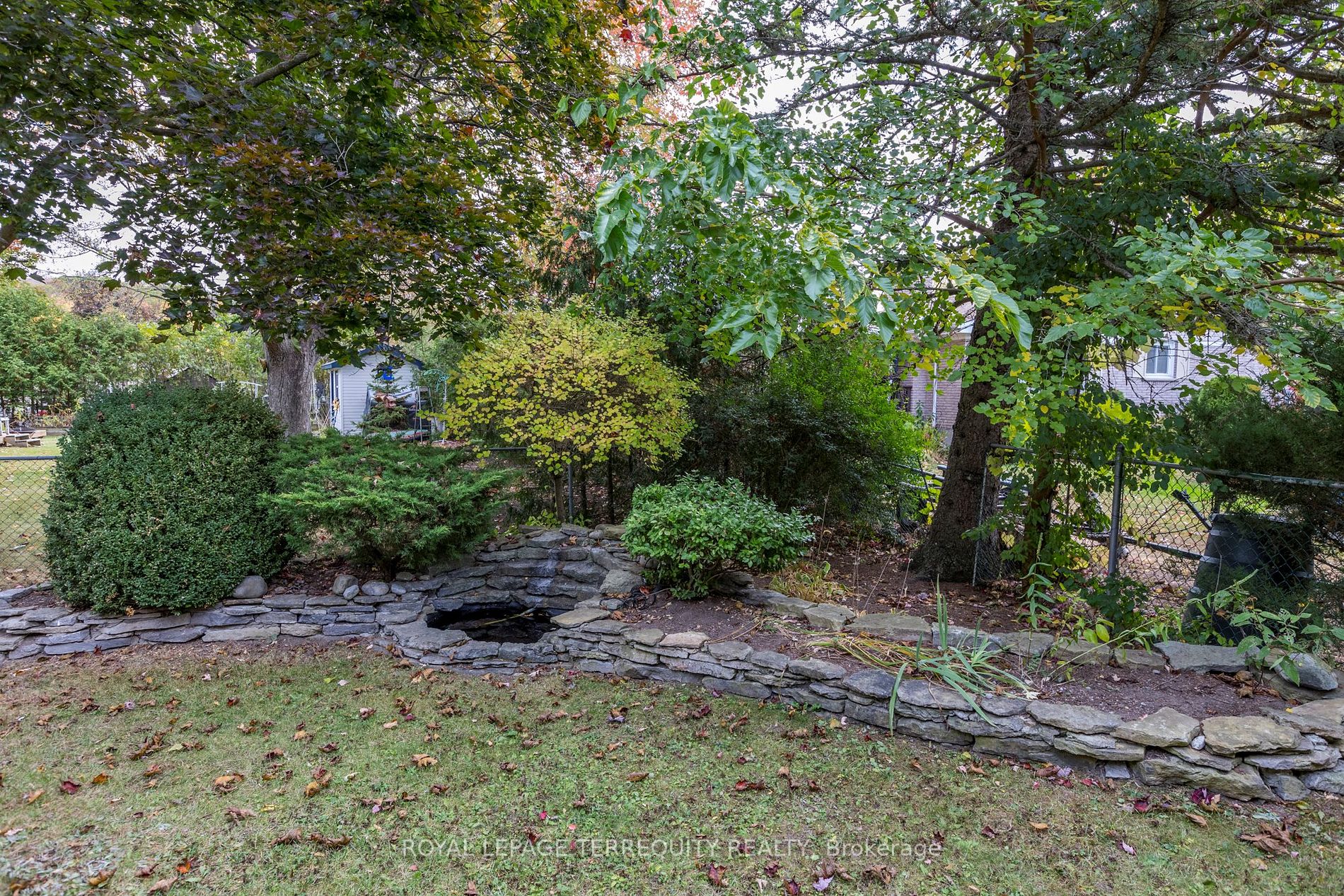 50 Trent Dr