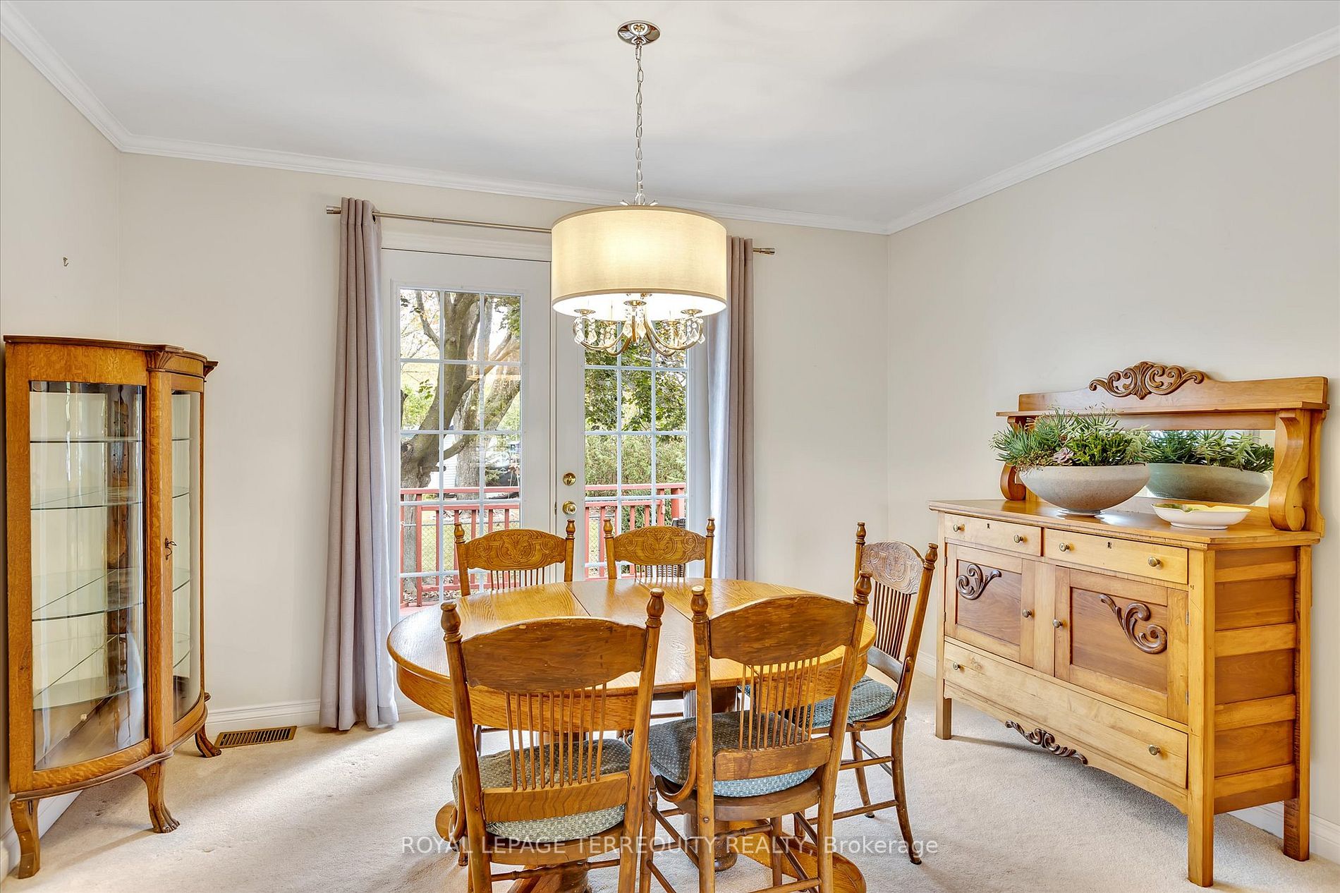 50 Trent Dr