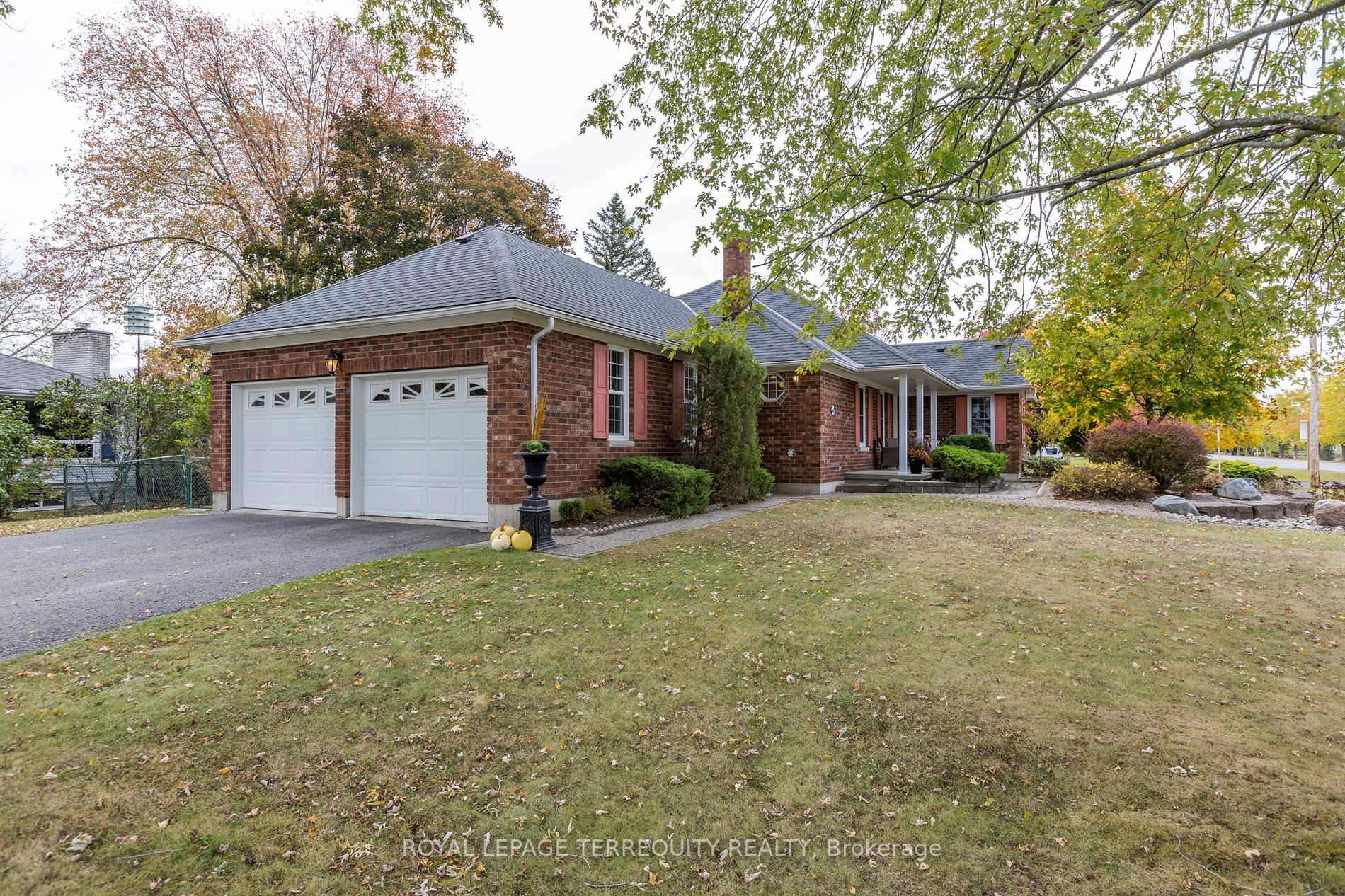 50 Trent Dr