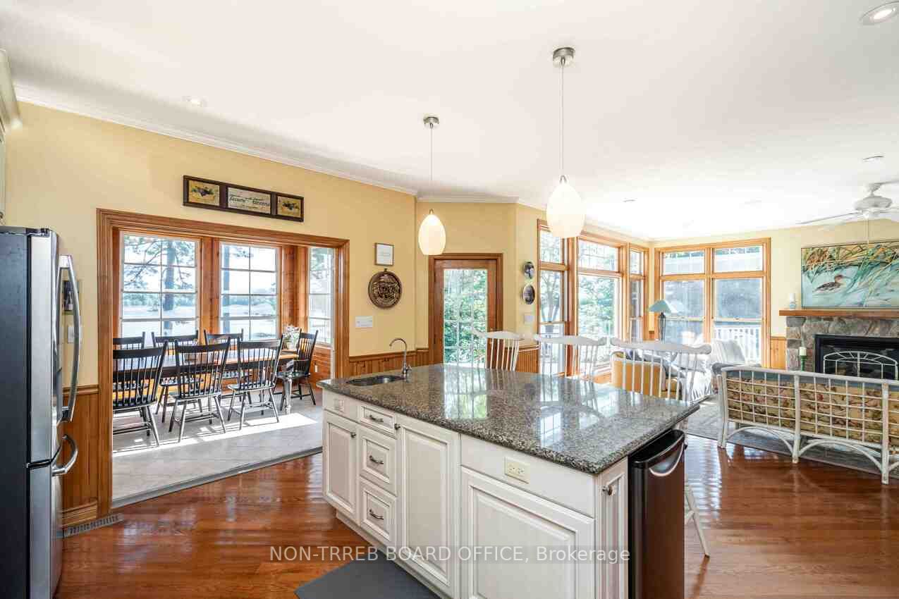 1087 Torpitt Rd
