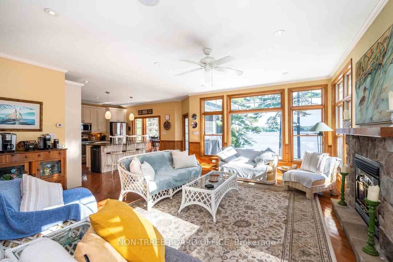 1087 Torpitt Rd
