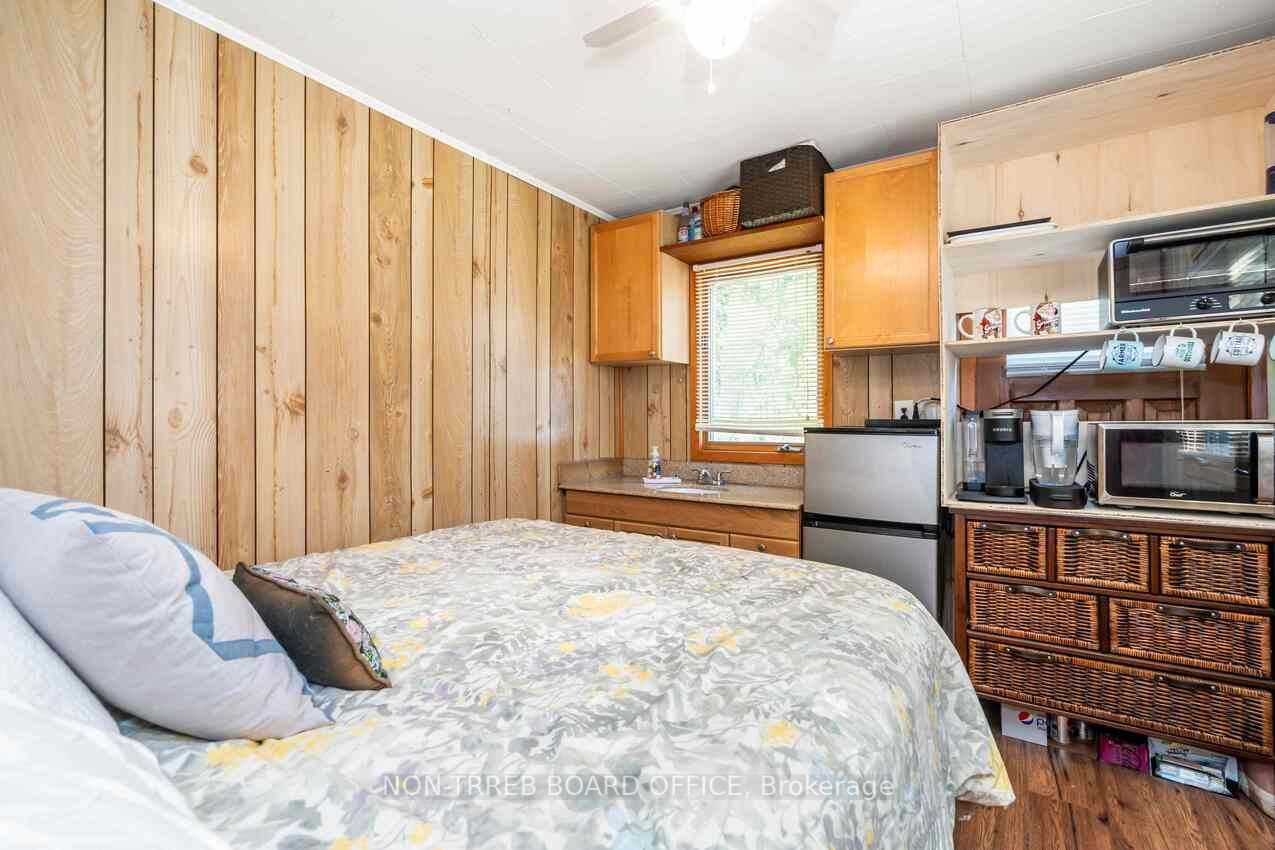 1087 Torpitt Rd