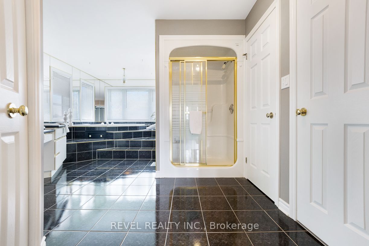 7993 Pinellas Park Drive