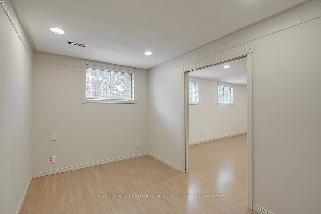 80 Liam Dr